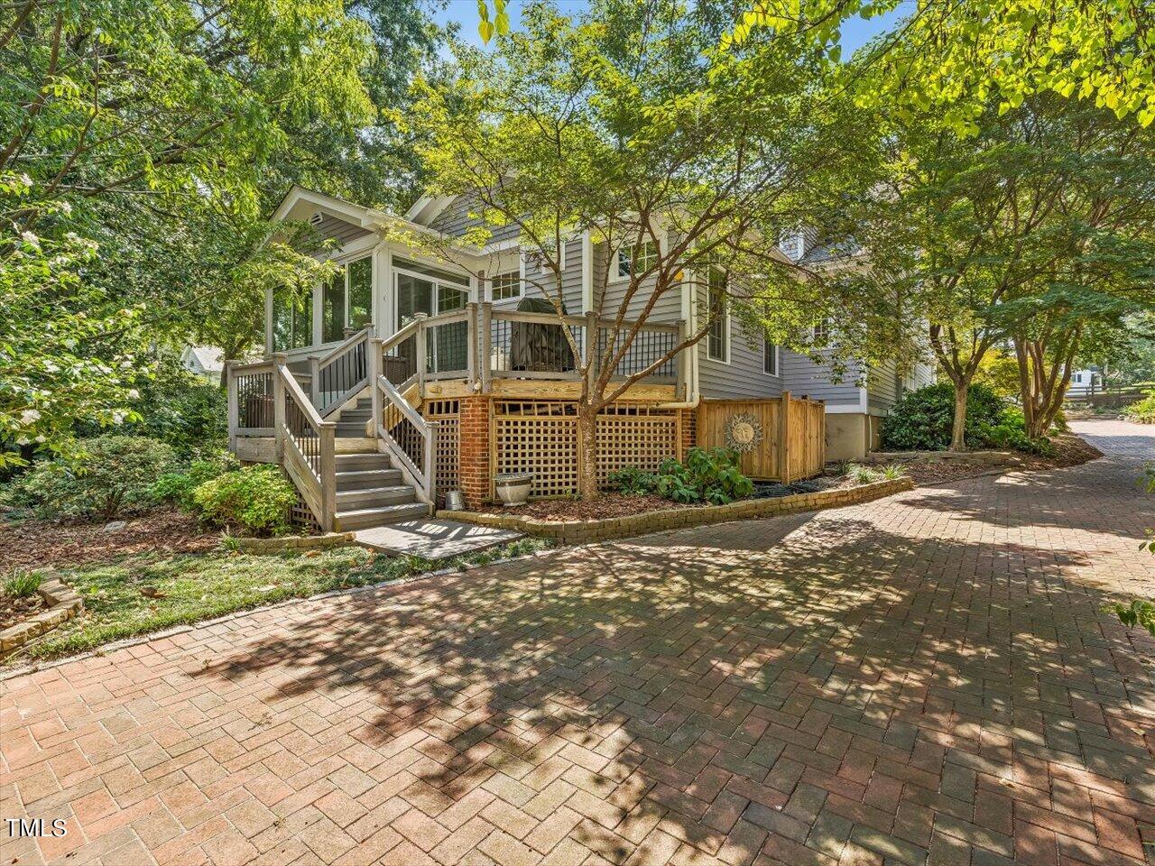 1812 Park Drive