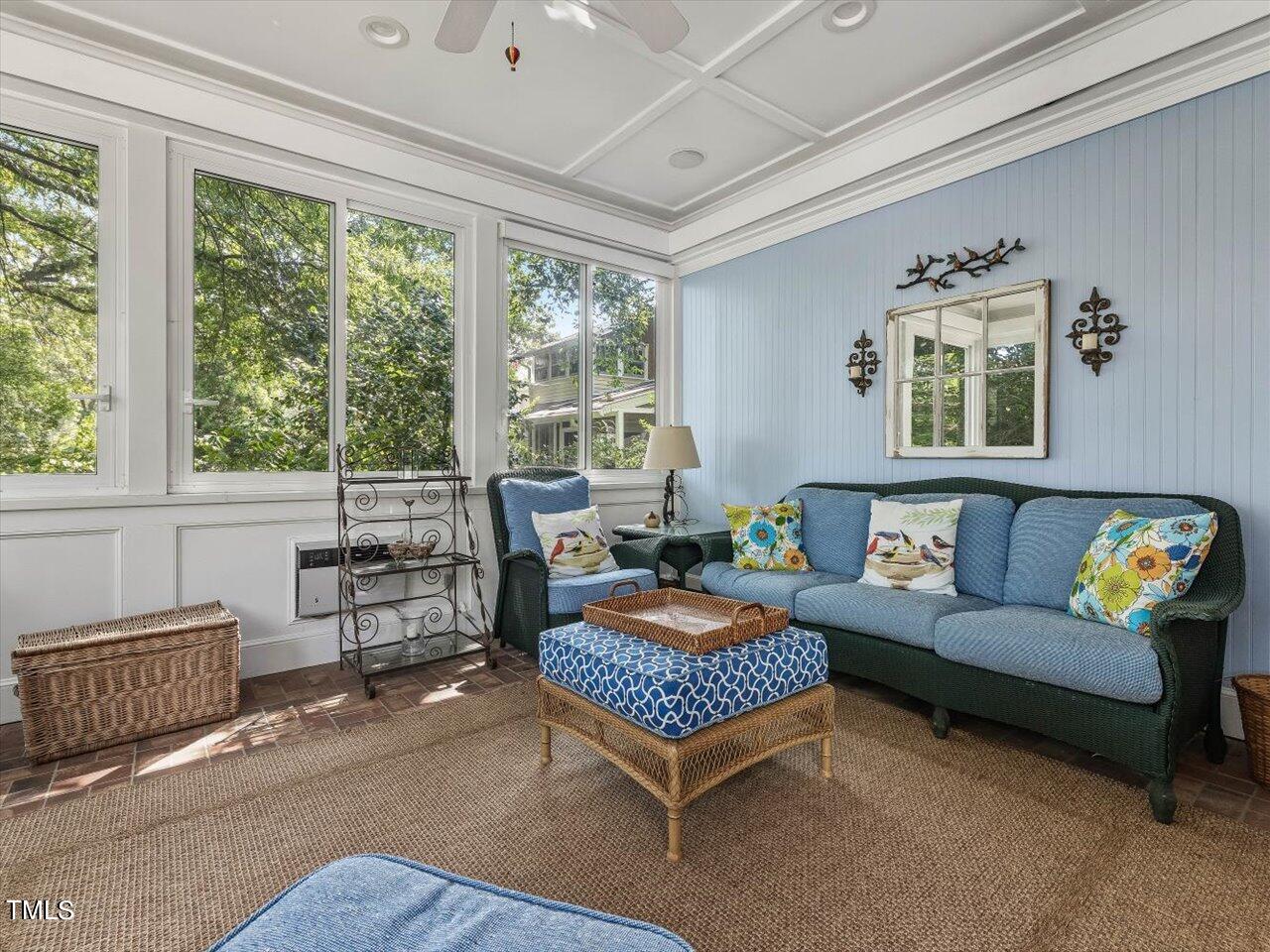 1812 Park Drive