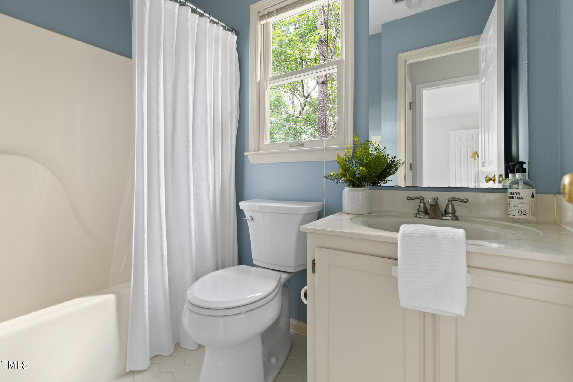 18 Thorne Ridge Drive