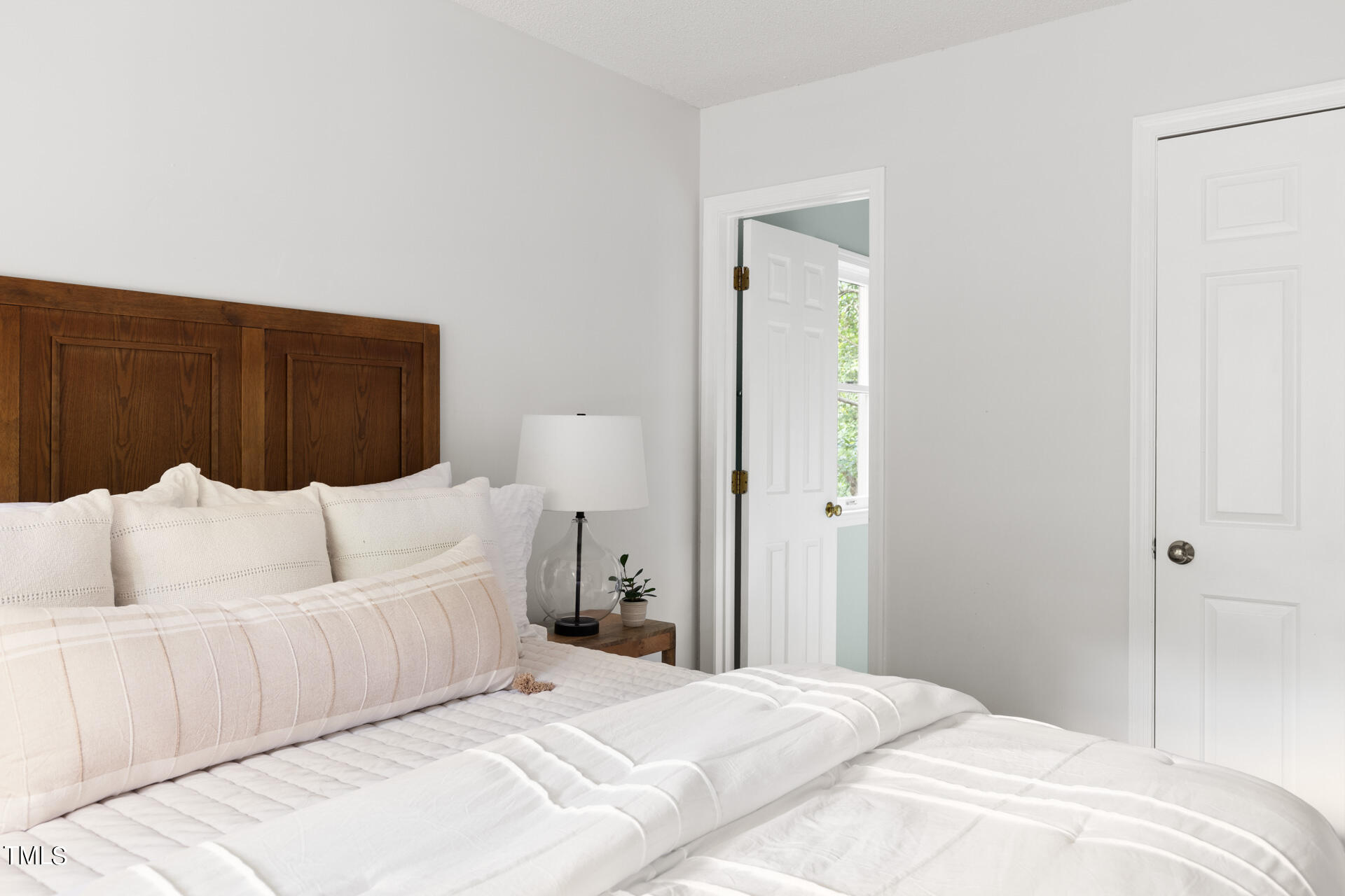 18 Thorne Ridge Drive