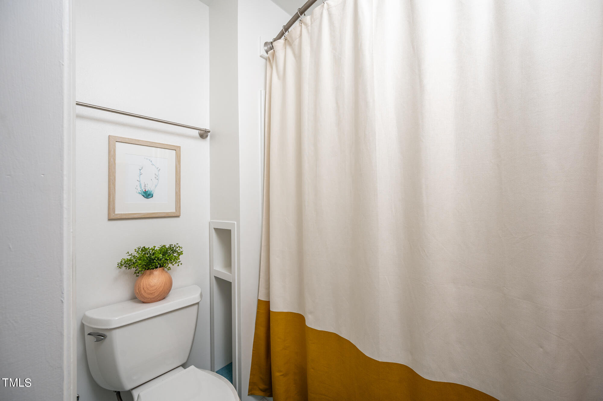 101 Thomas Lane # 3 Unit: C-3