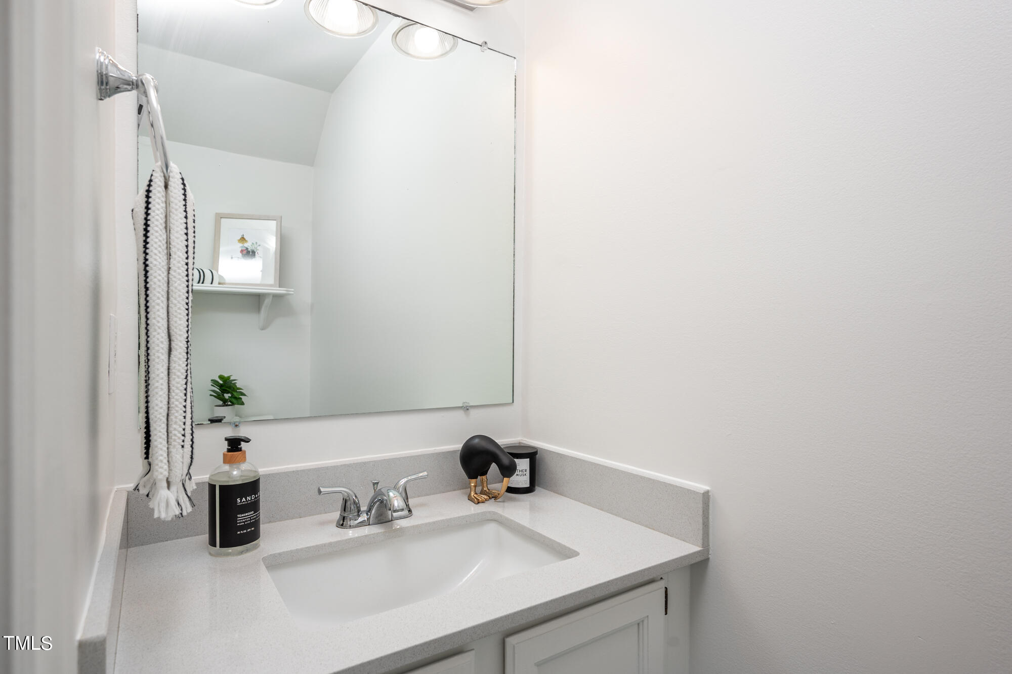 101 Thomas Lane # 3 Unit: C-3