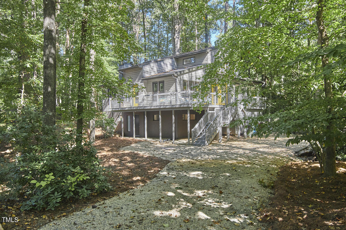 2704 Oberlin Drive
