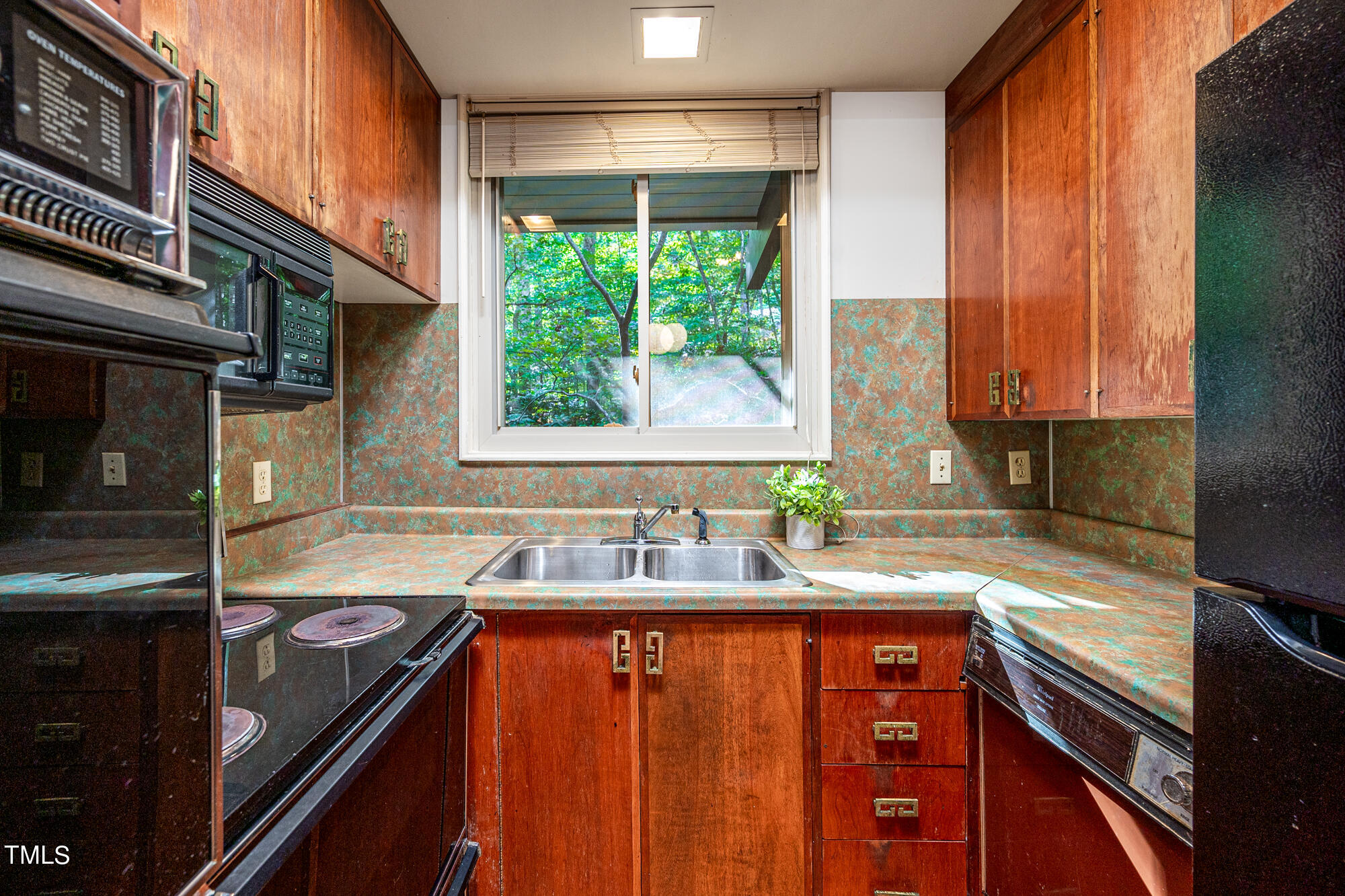 903 Coker Drive