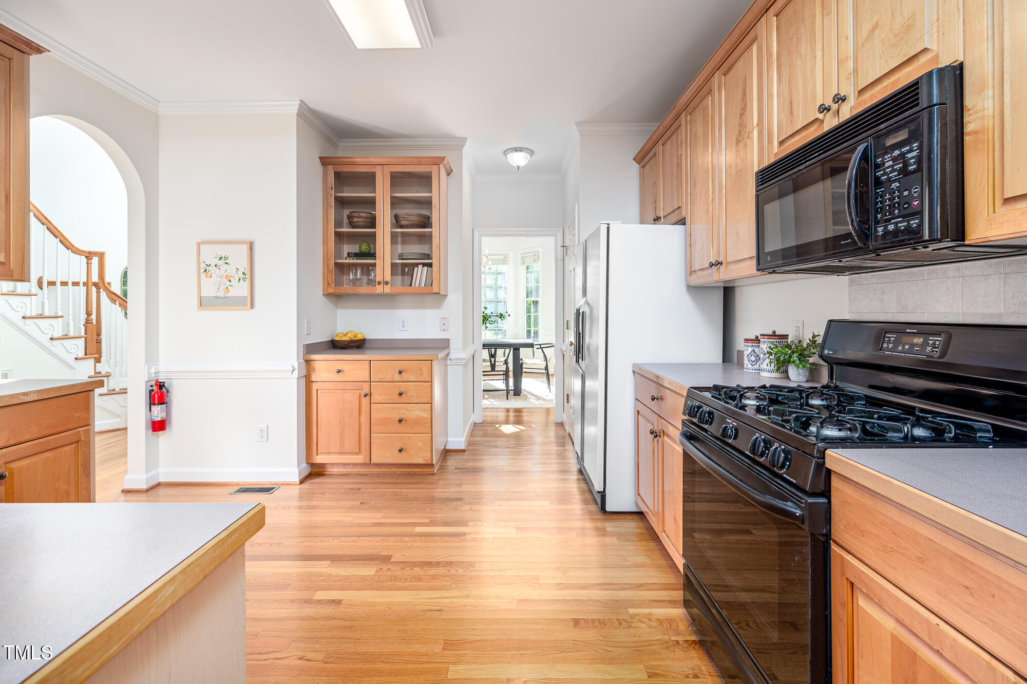506 Manor Ridge Drive