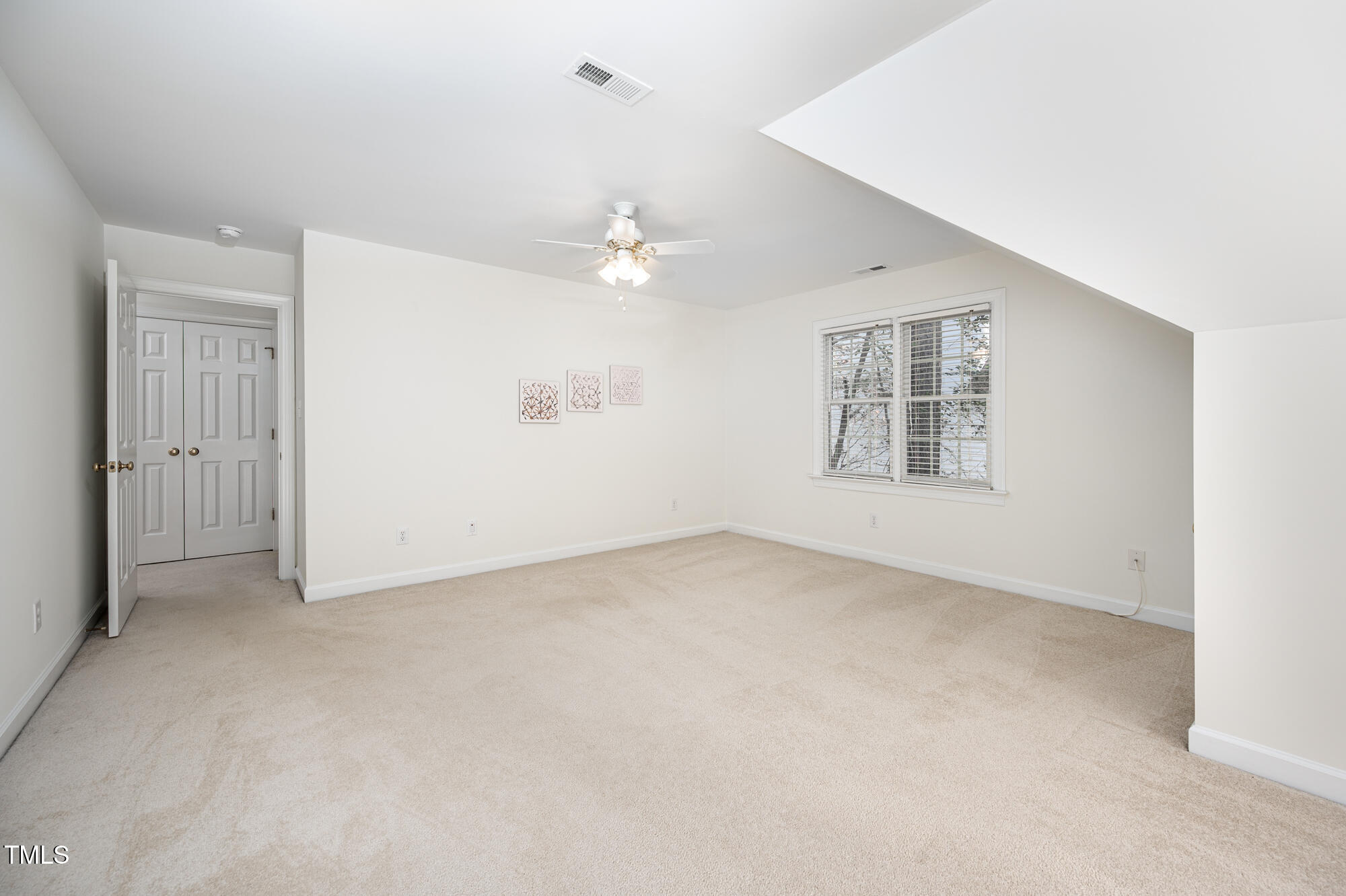 506 Manor Ridge Drive