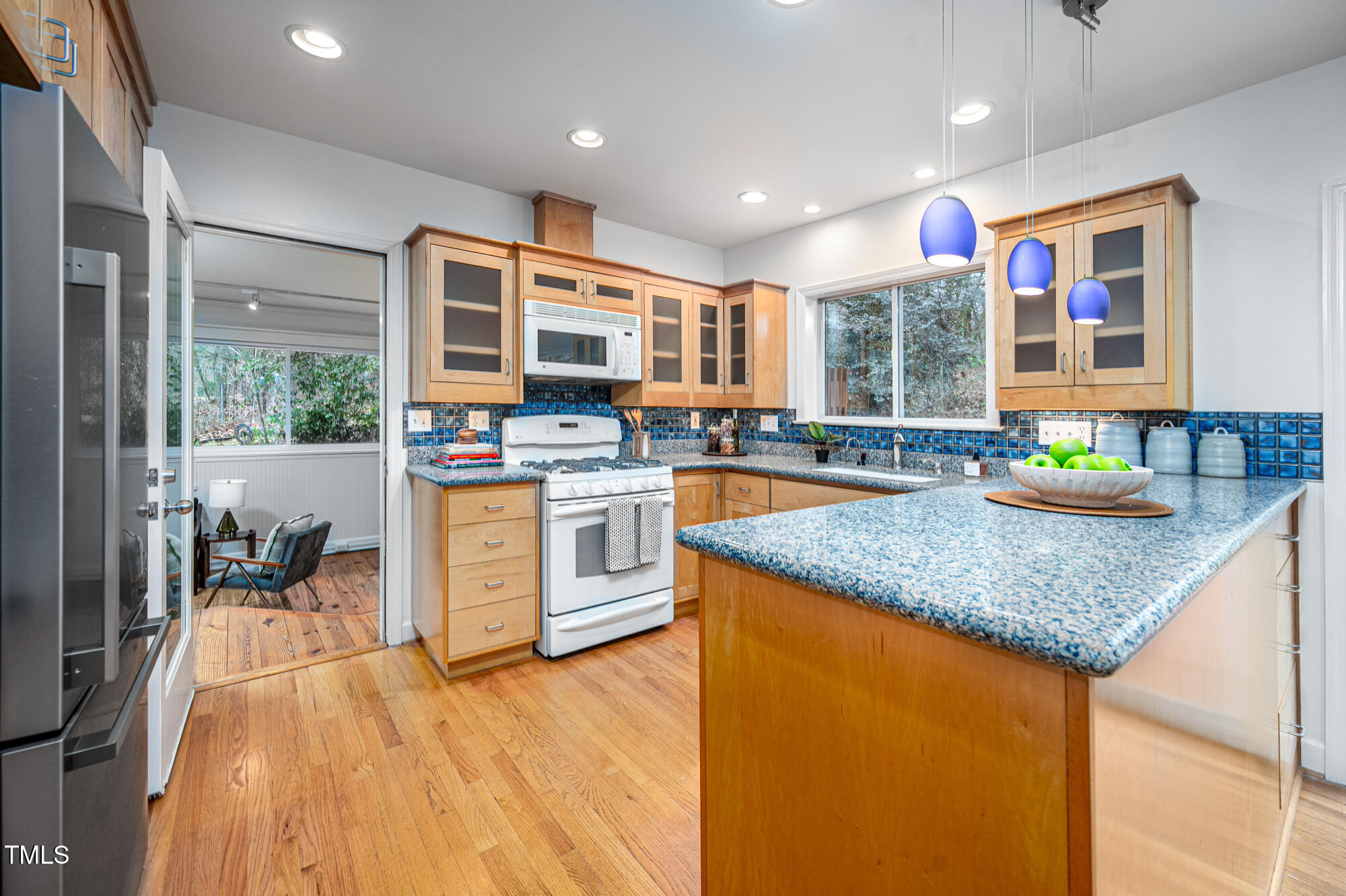 1824 S Lakeshore Drive