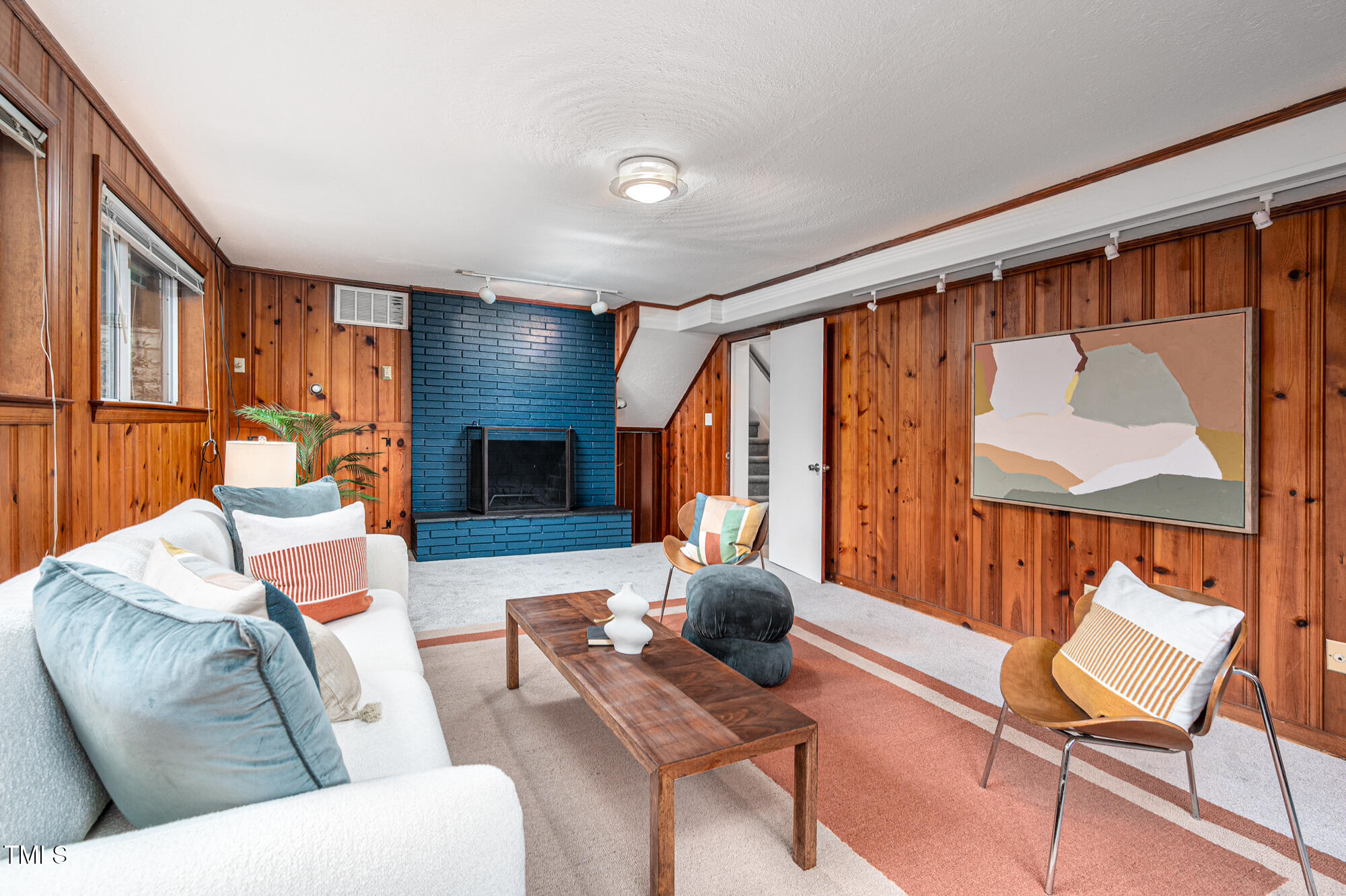 1824 S Lakeshore Drive