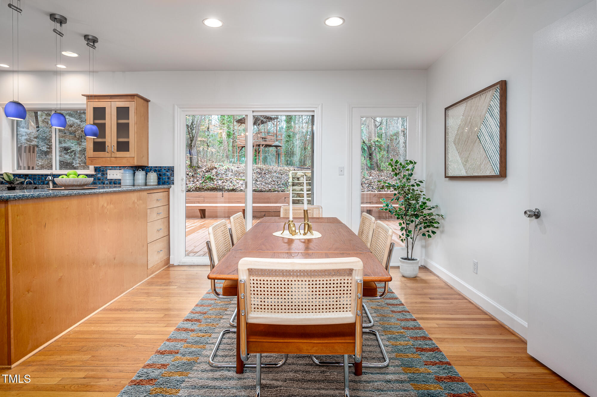 1824 S Lakeshore Drive