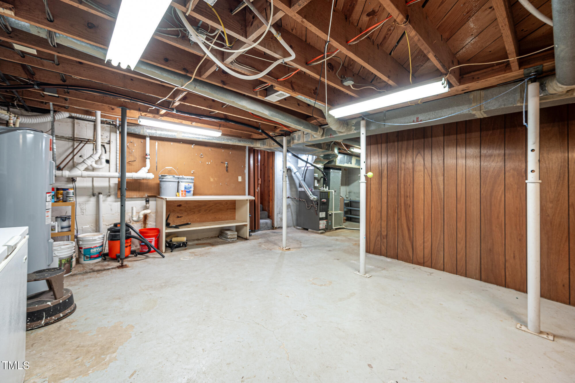 1824 S Lakeshore Drive