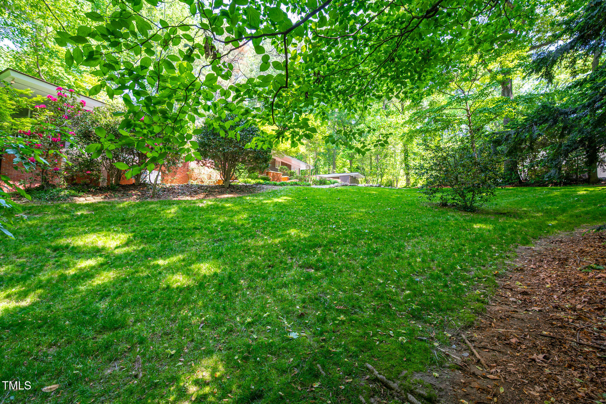 1111 Sourwood Circle