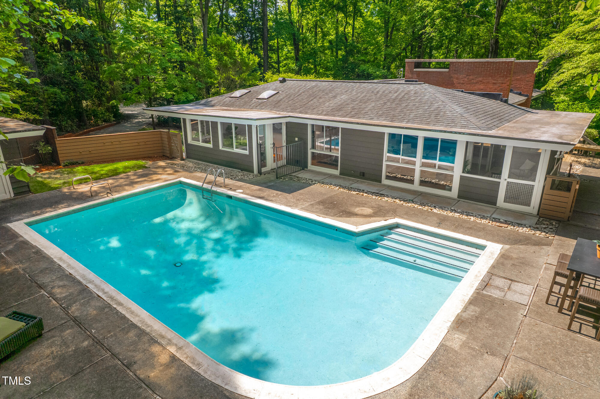 1111 Sourwood Circle