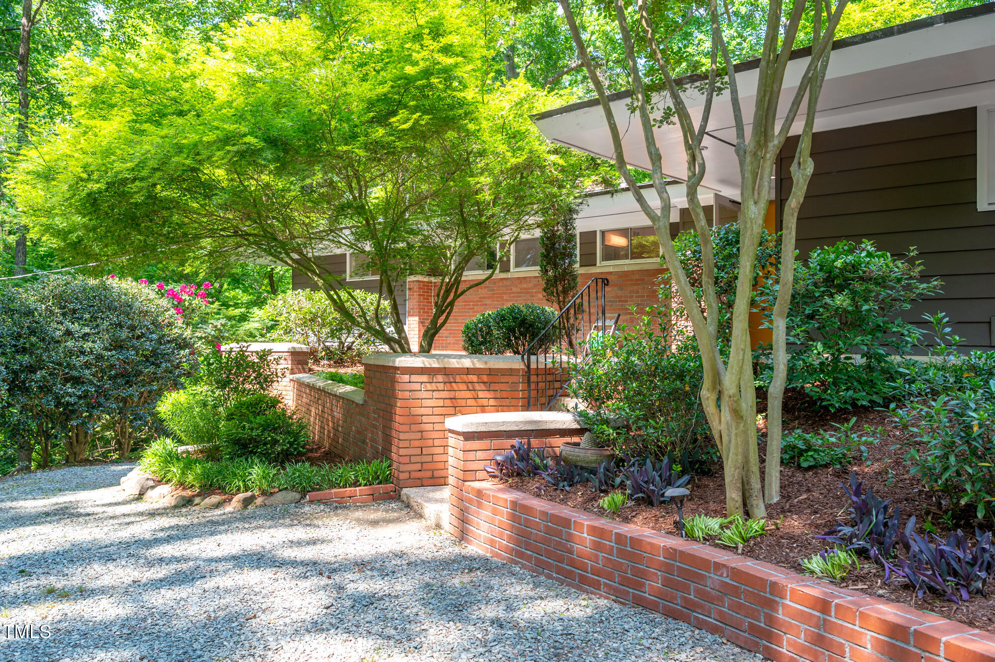 1111 Sourwood Circle