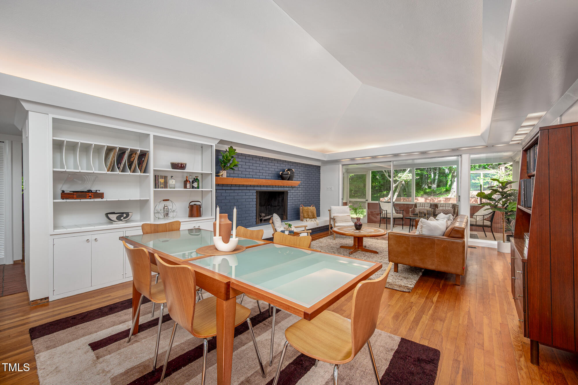 1111 Sourwood Circle