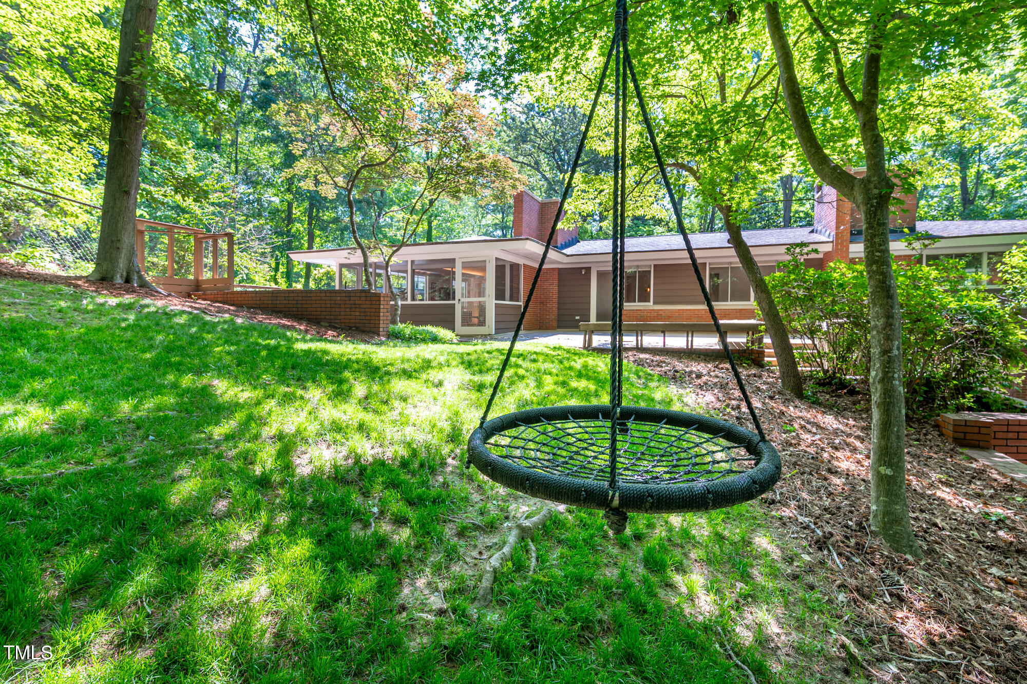 1111 Sourwood Circle