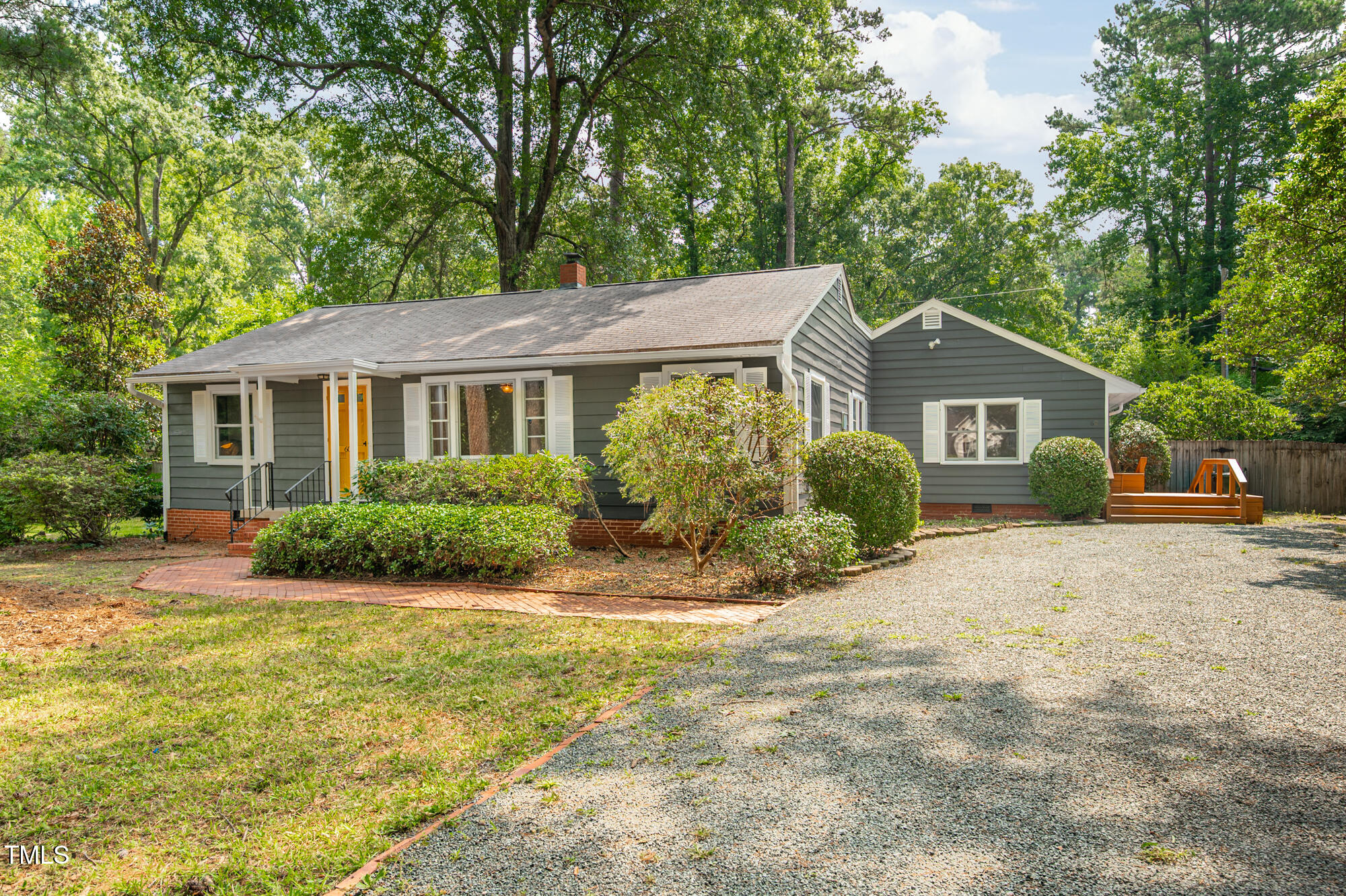 60 Oakwood Drive