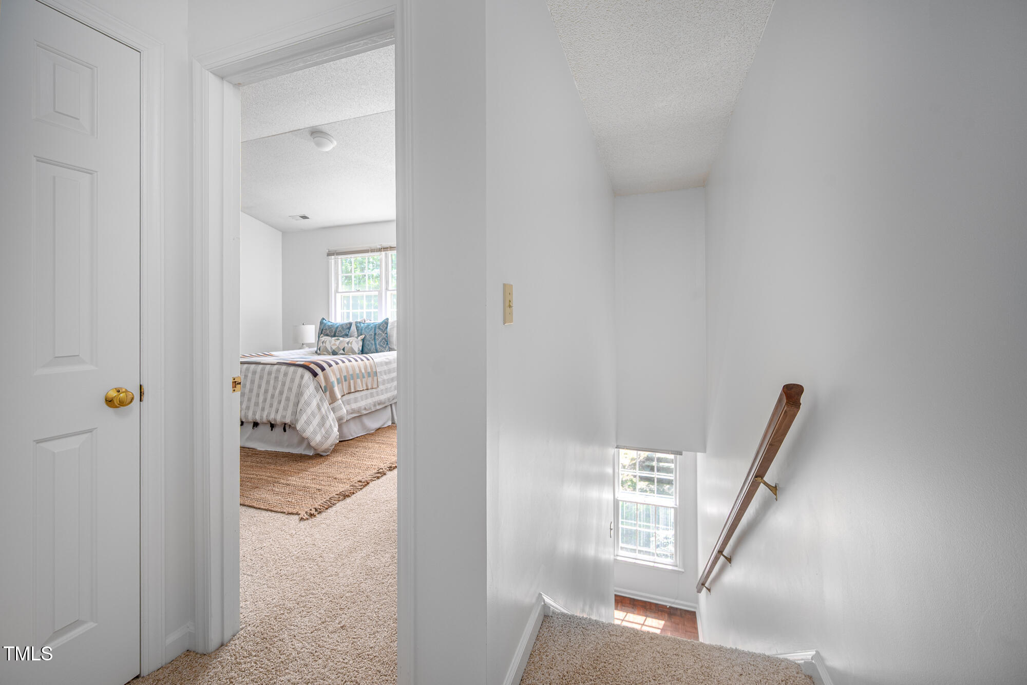 121 Long Shadow Place