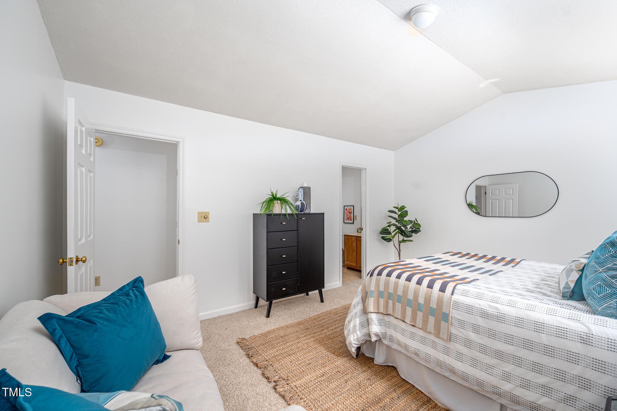 121 Long Shadow Place