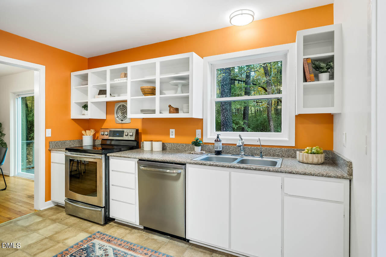 9521 Greenfield Road