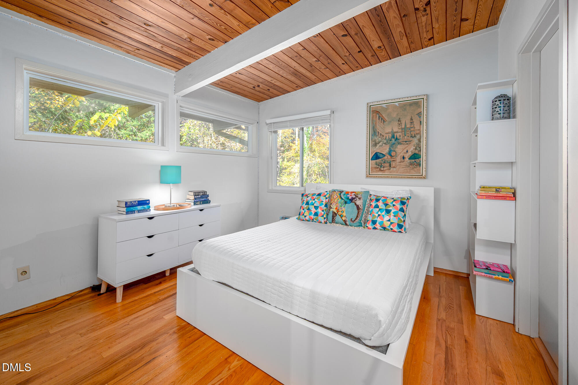 1030 Highland Woods Road