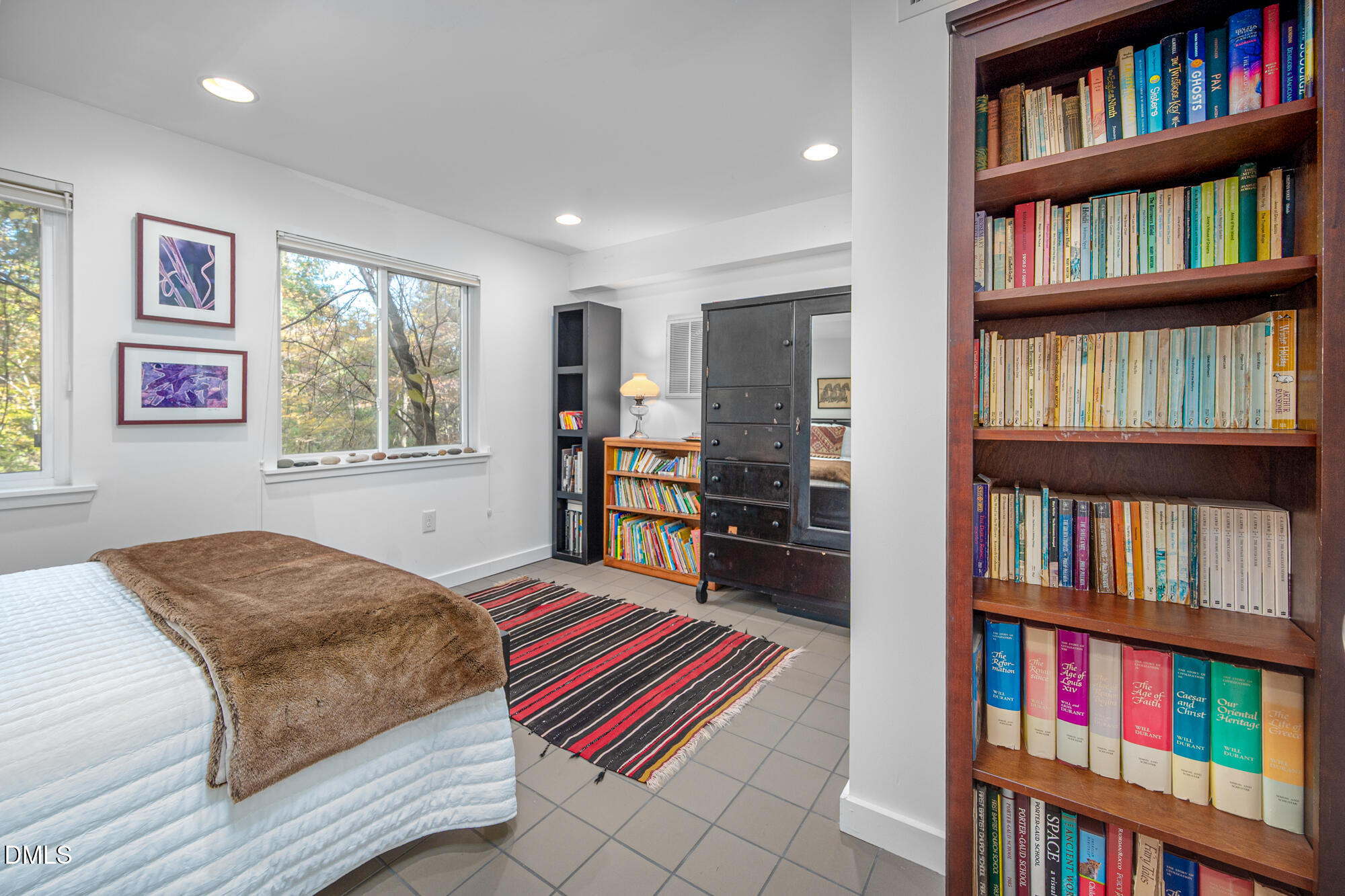 1030 Highland Woods Road