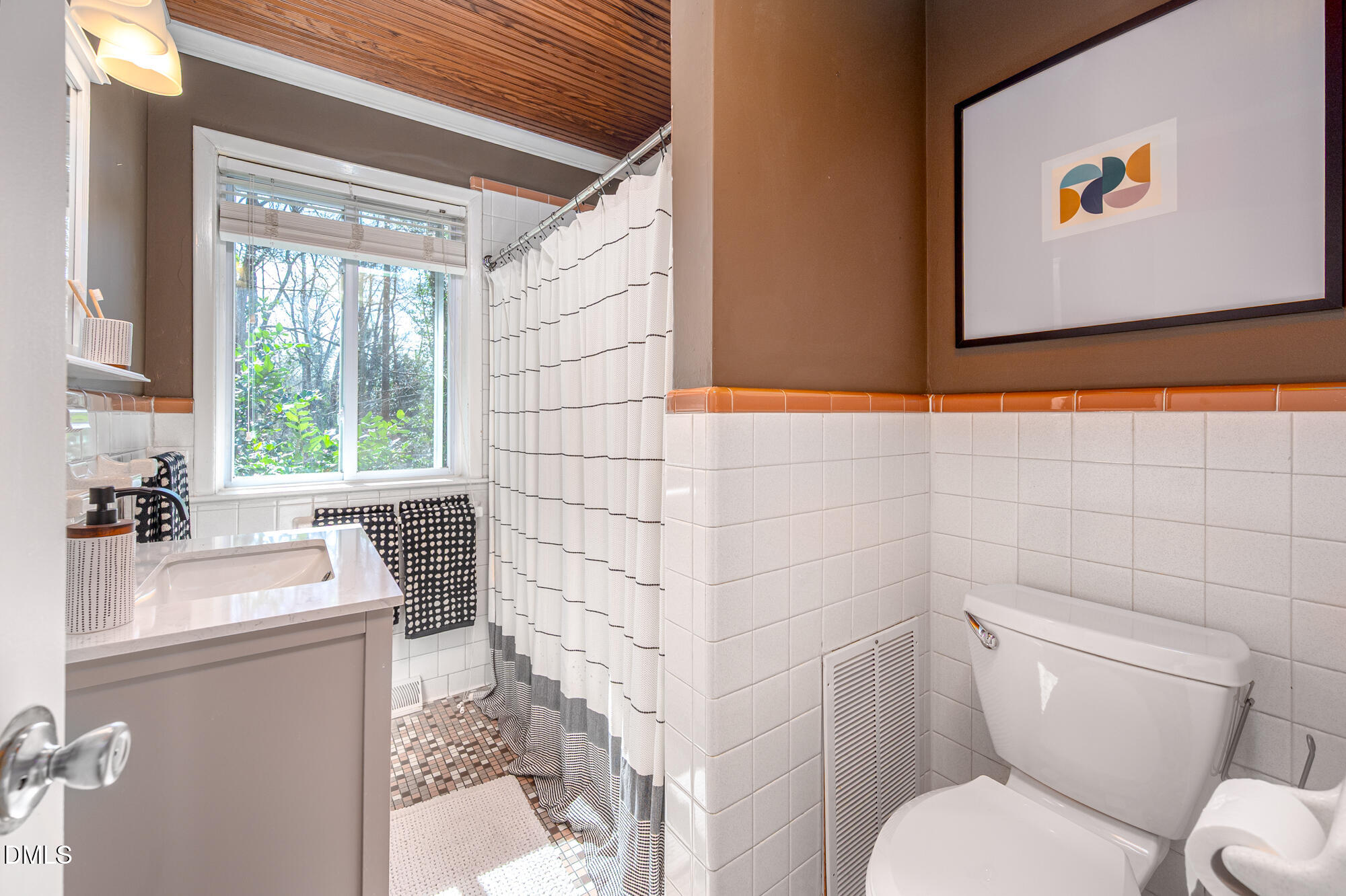 1109 Sourwood Circle