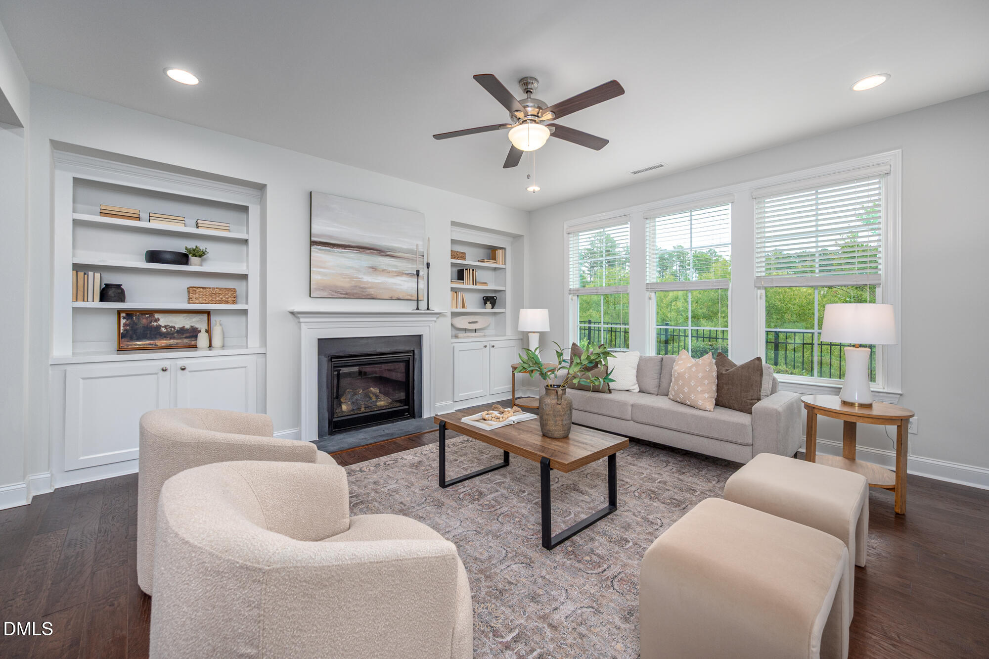 942 River Bark Place