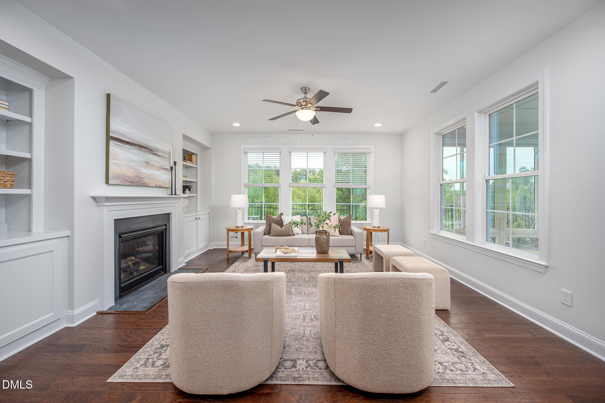 942 River Bark Place