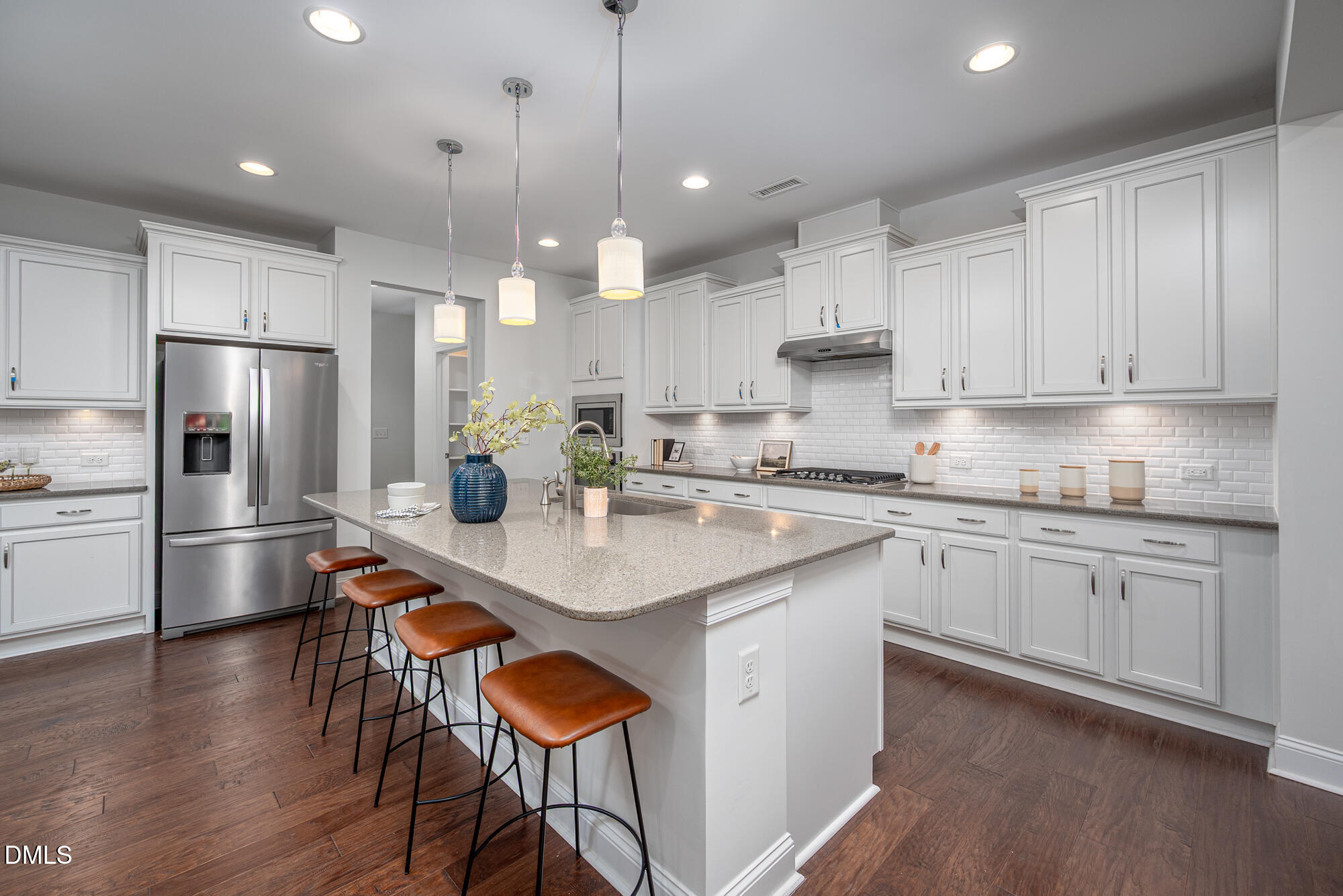 942 River Bark Place