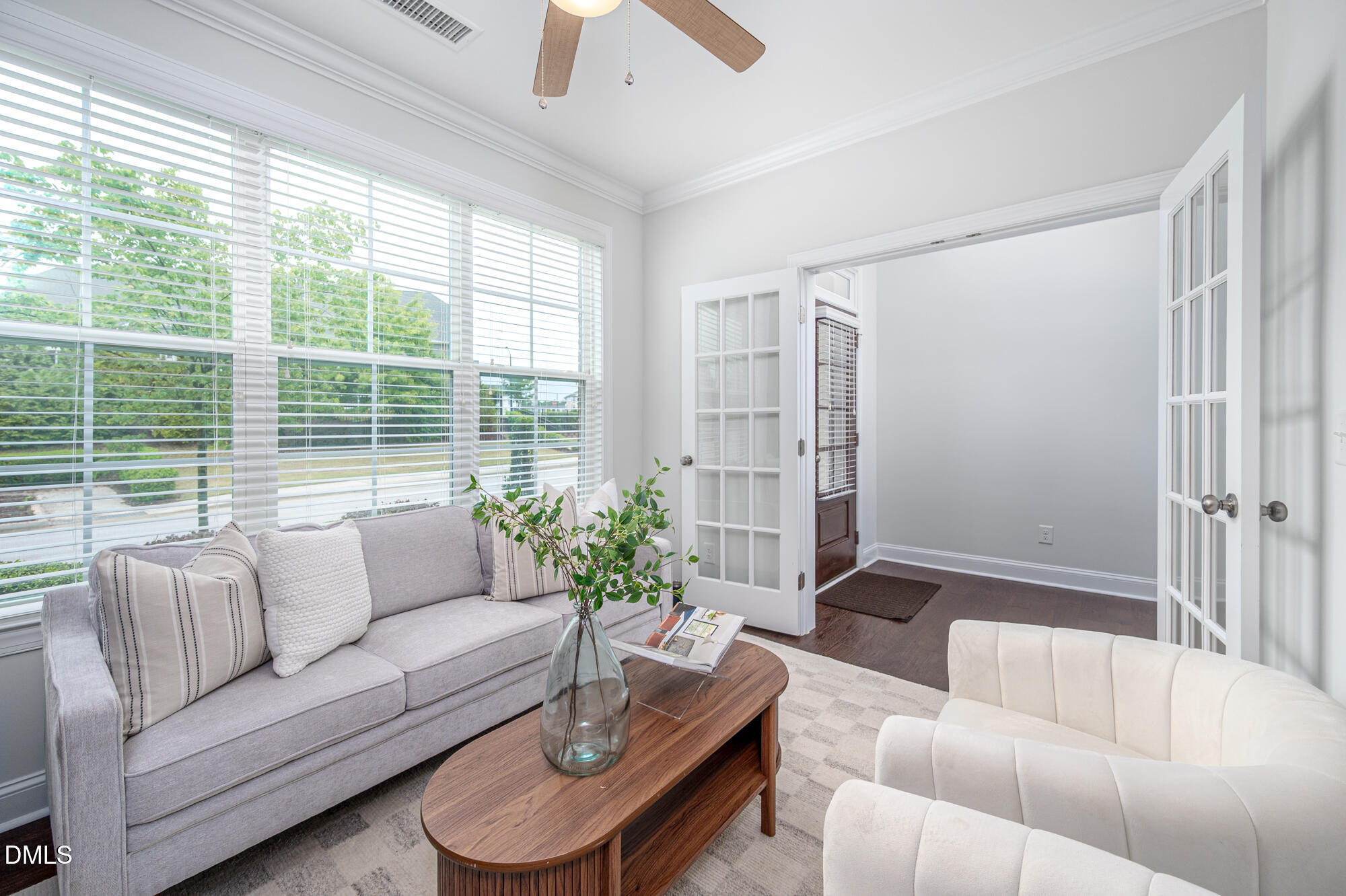 942 River Bark Place