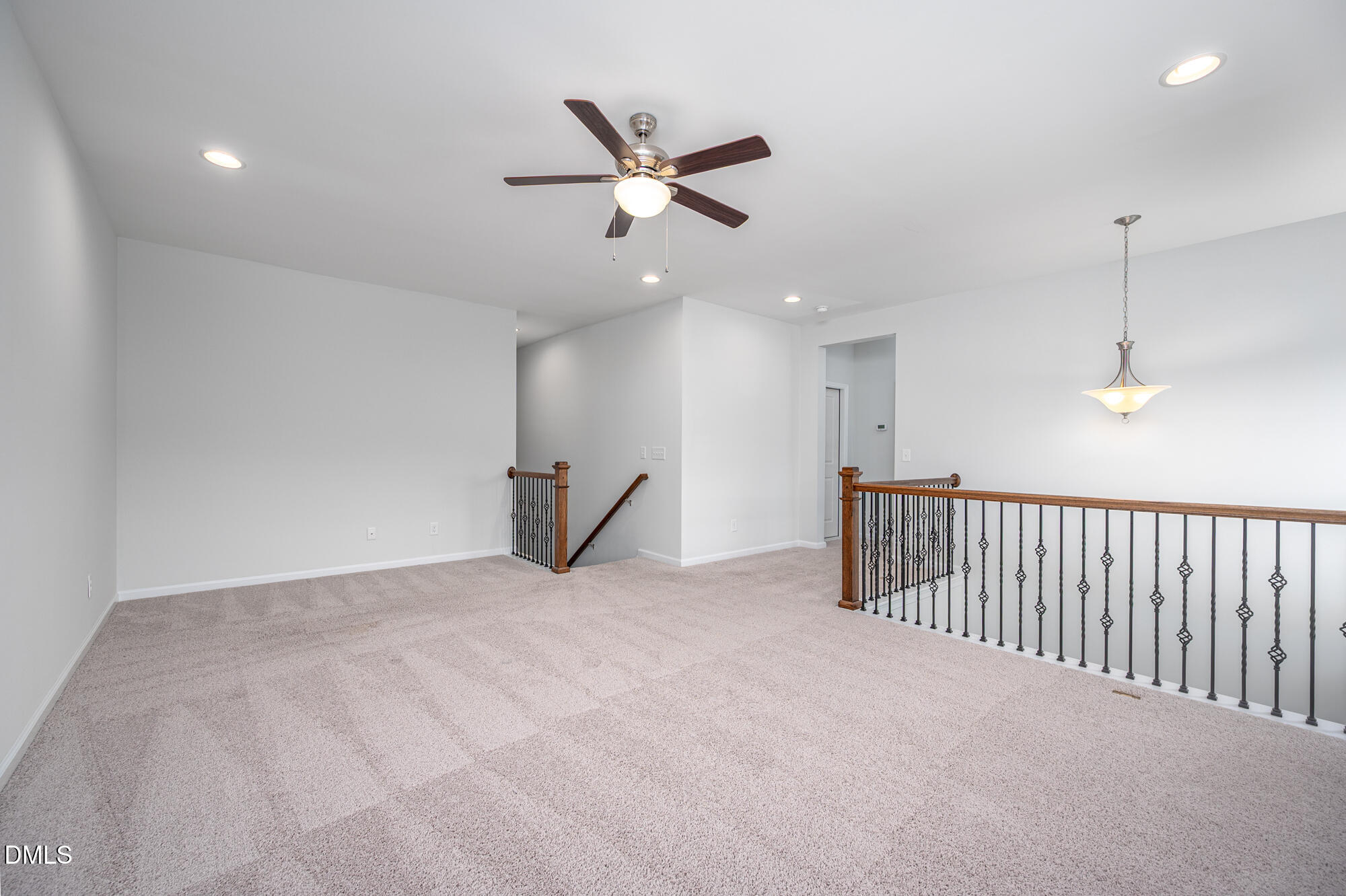 942 River Bark Place