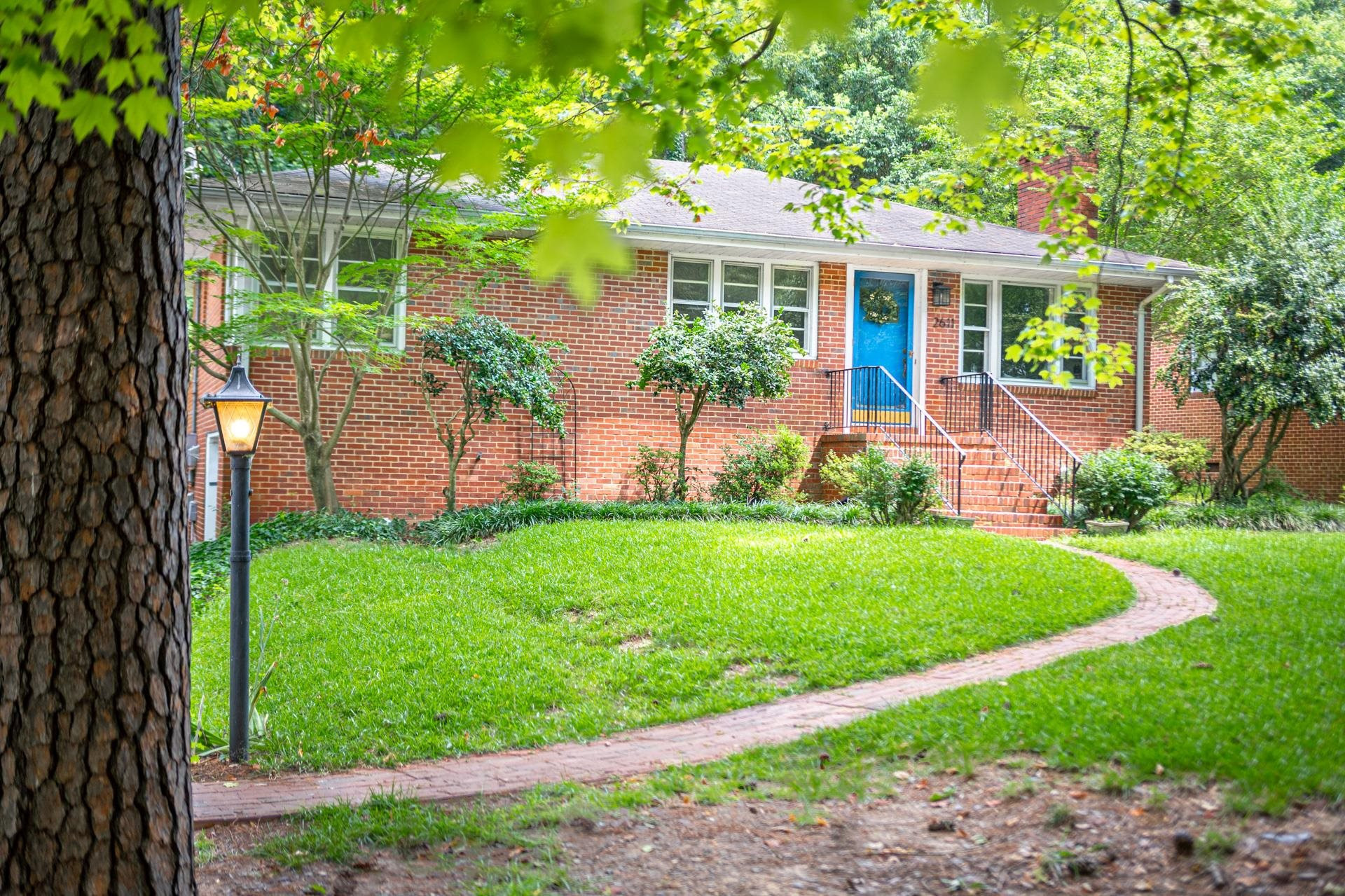 2611 University Drive