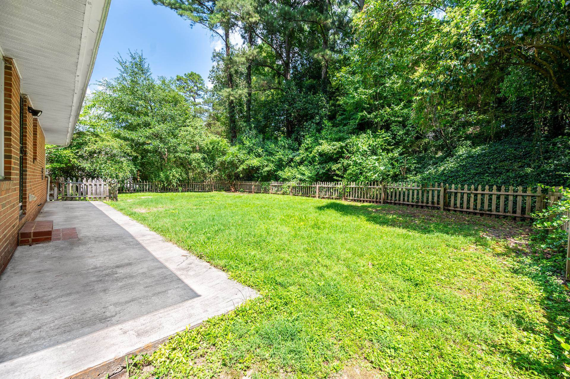 2611 University Drive