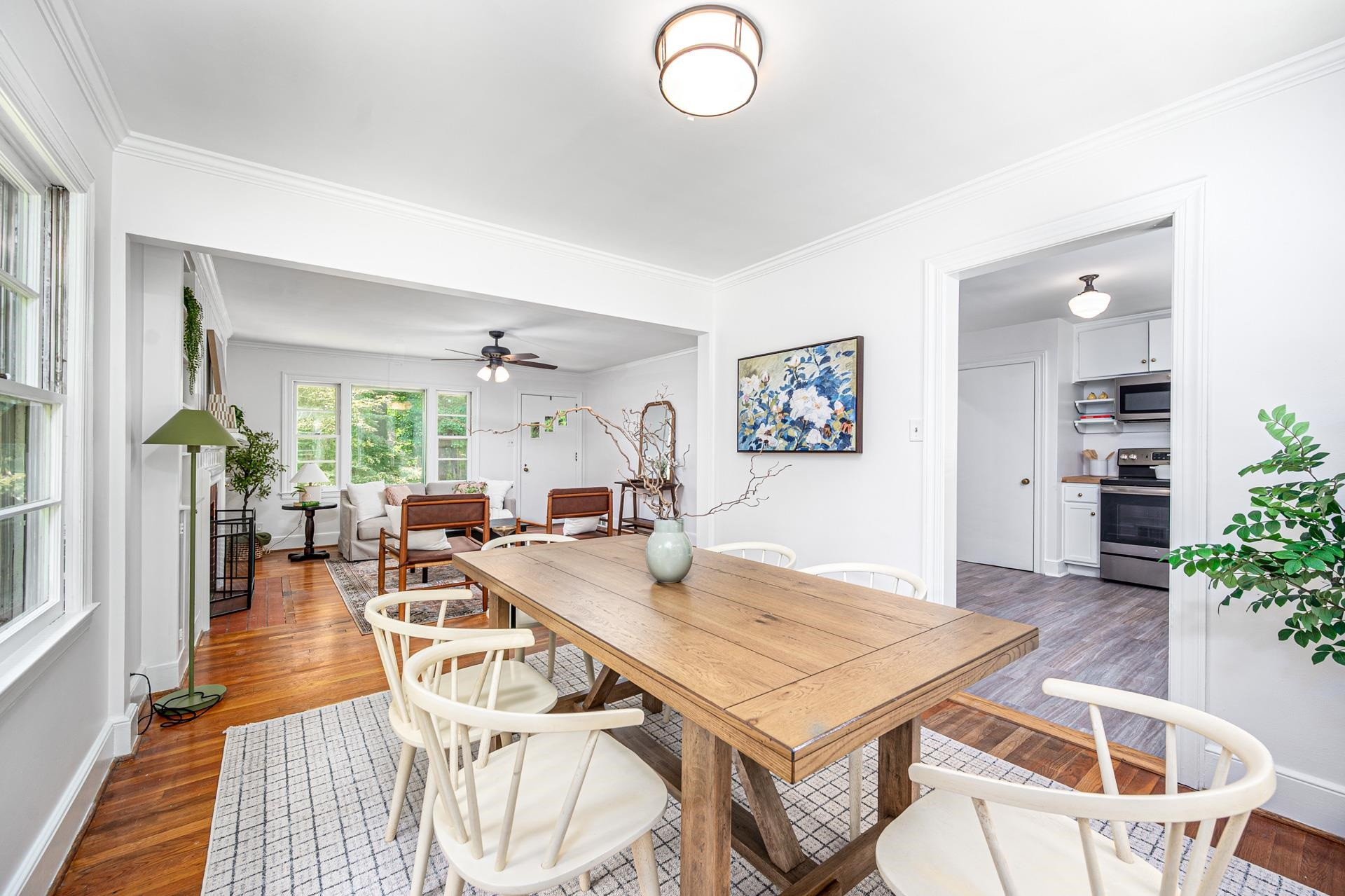 2611 University Drive