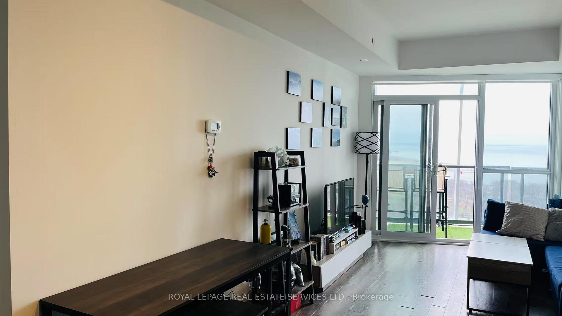 30 Ordnance Street #2301