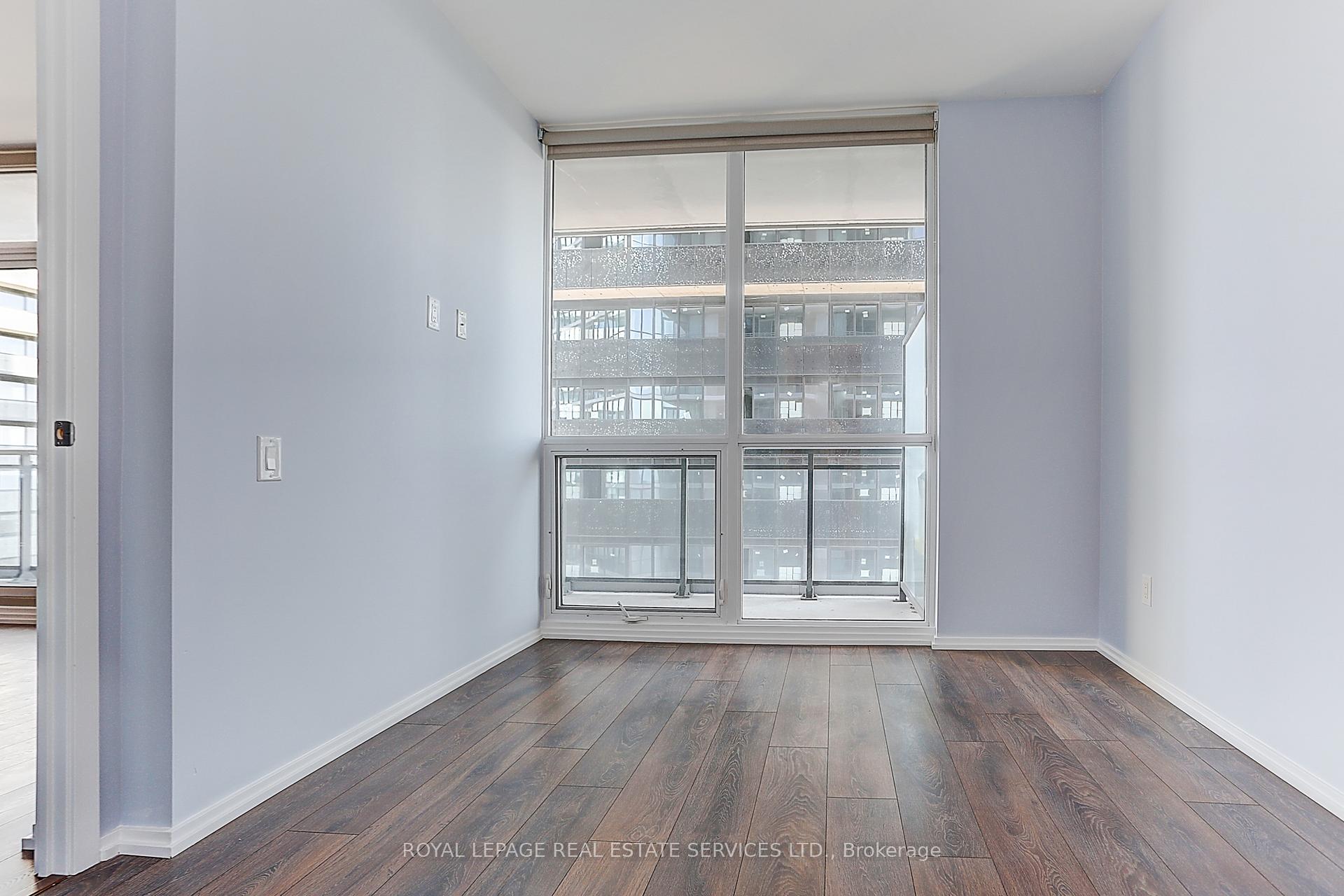 45 CHARLES Street E #4111