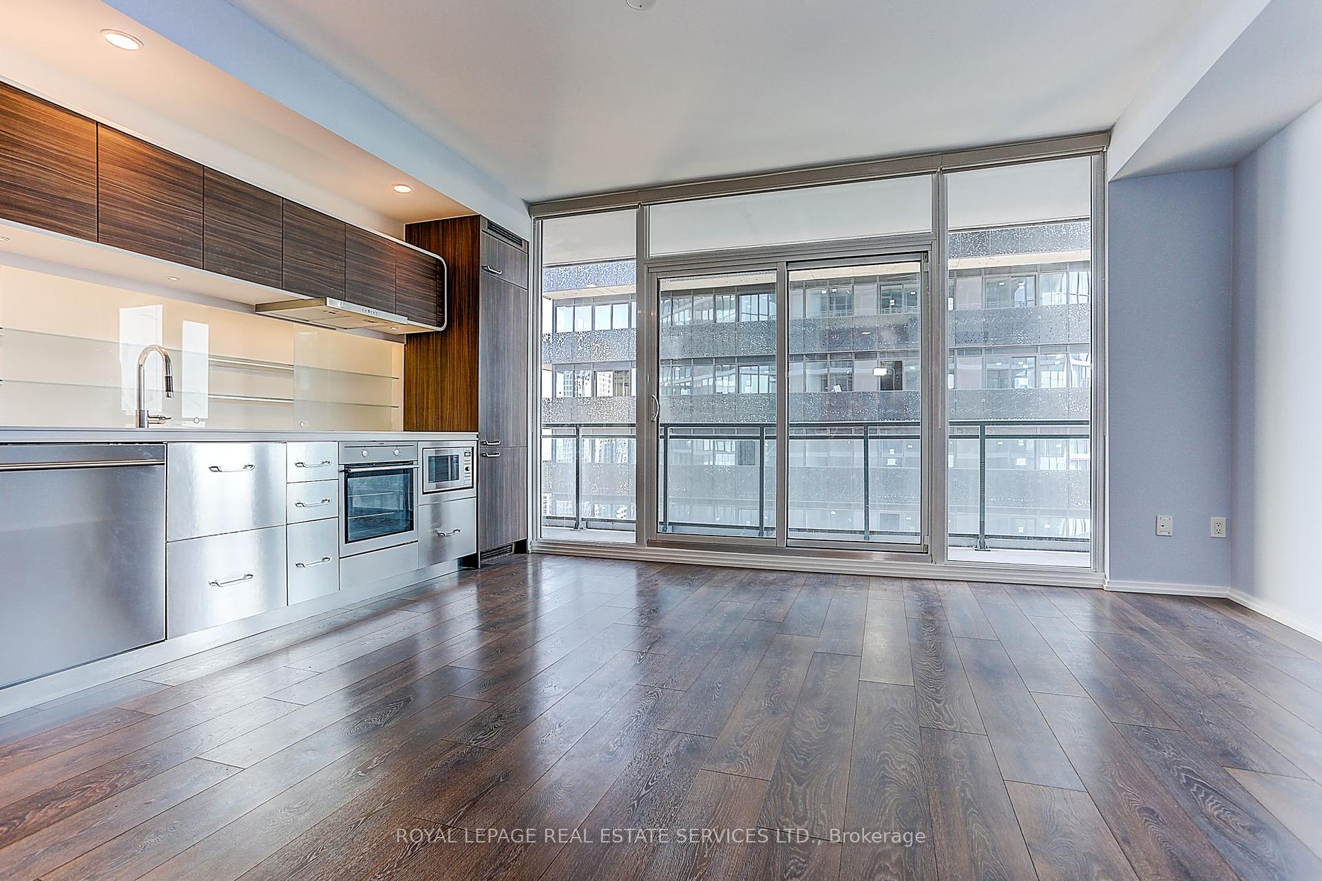45 CHARLES Street E #4111