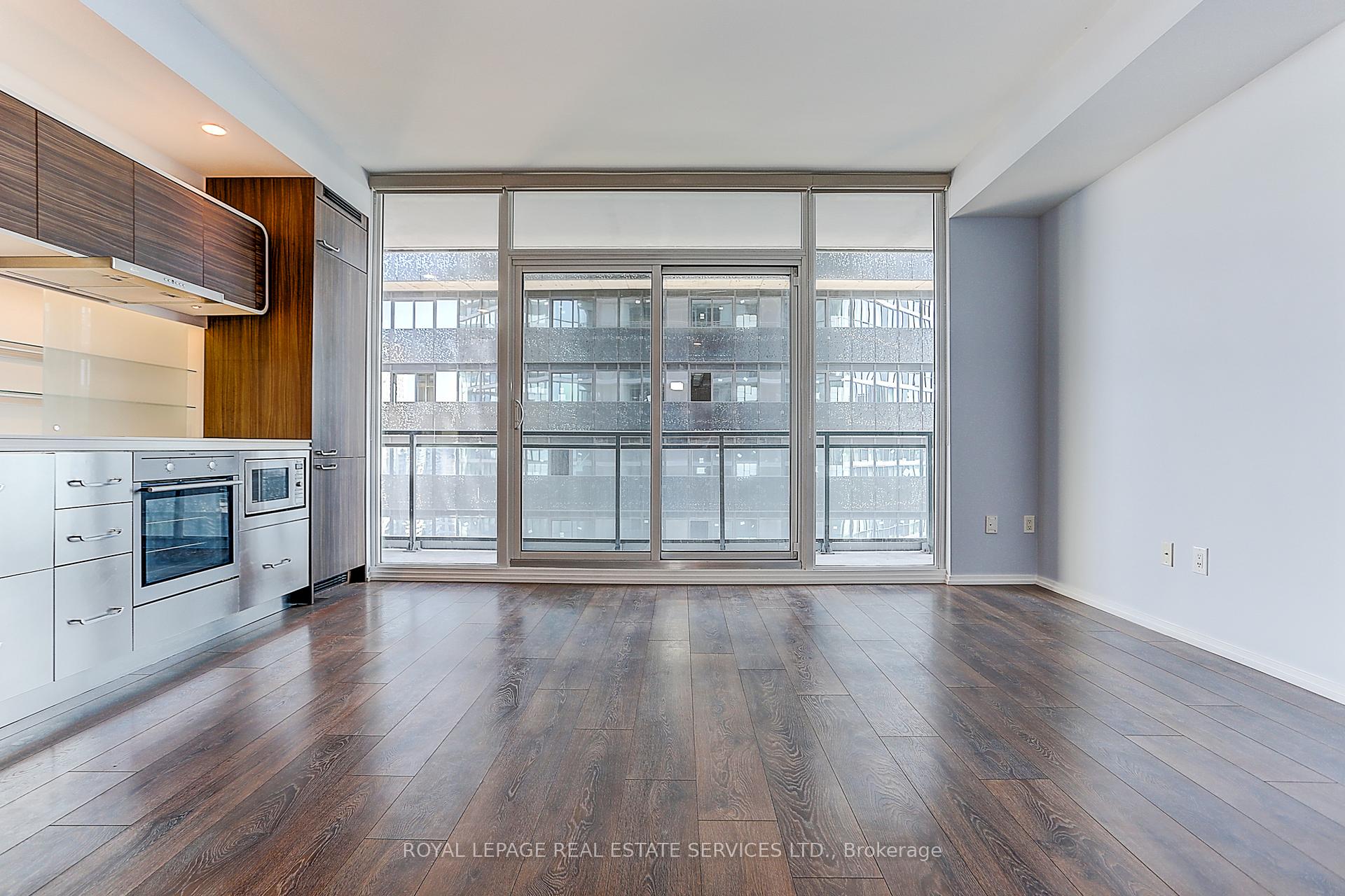 45 CHARLES Street E #4111