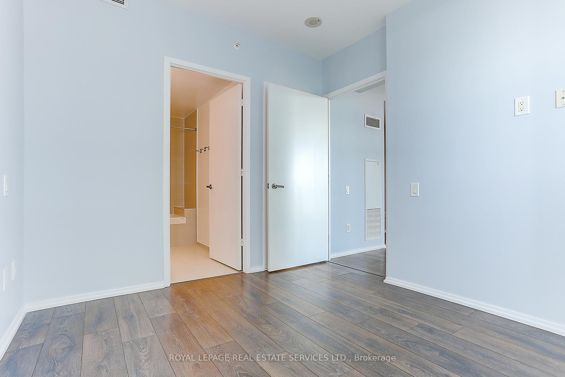 45 CHARLES Street E #4111