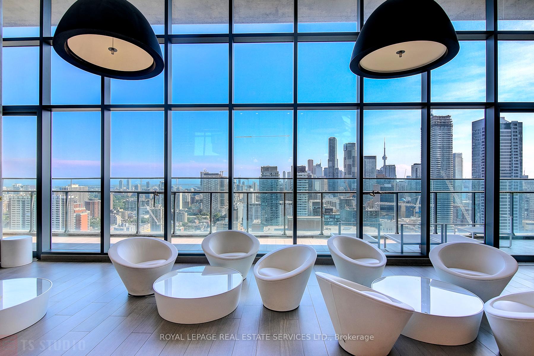 45 CHARLES Street E #4111