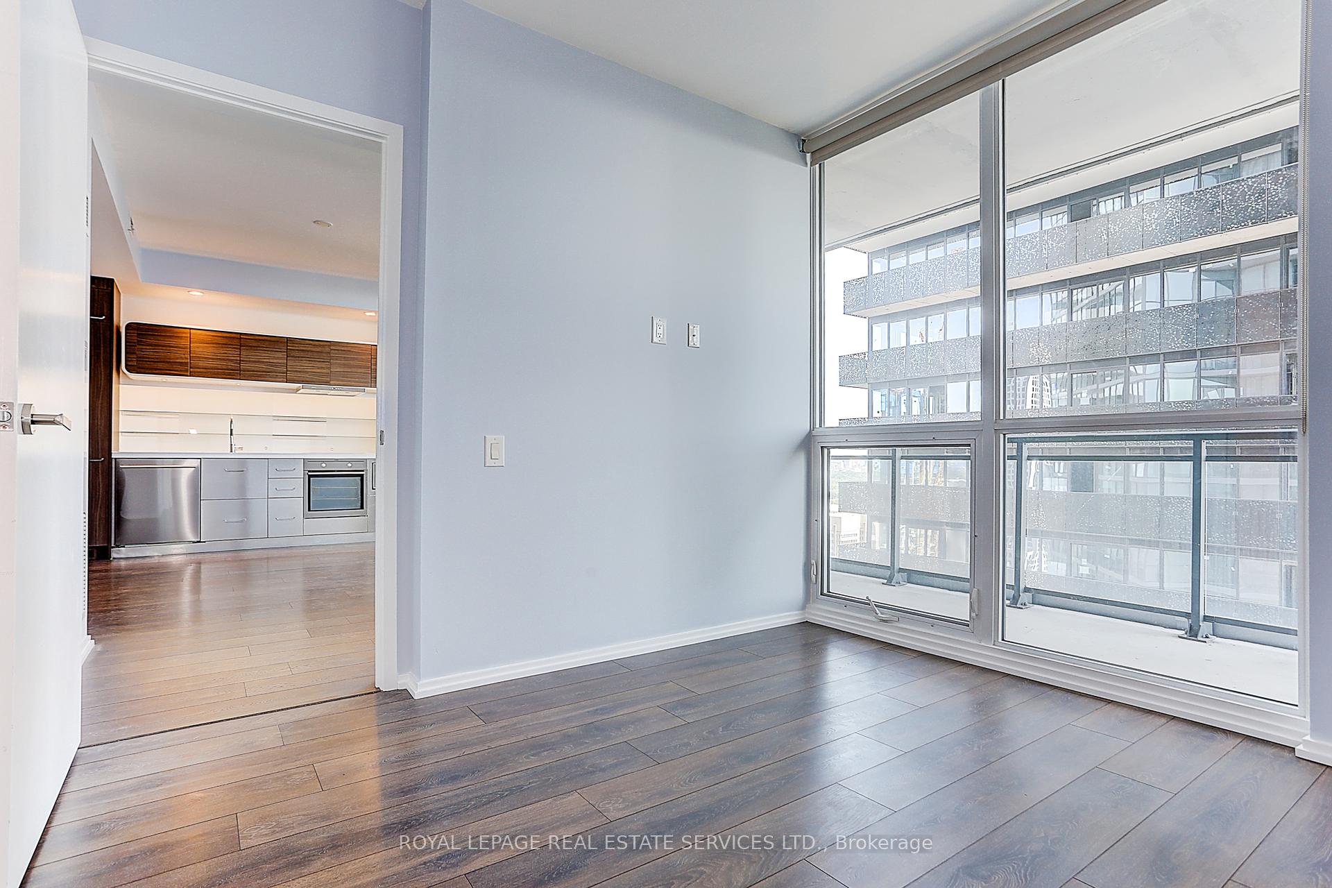 45 CHARLES Street E #4111