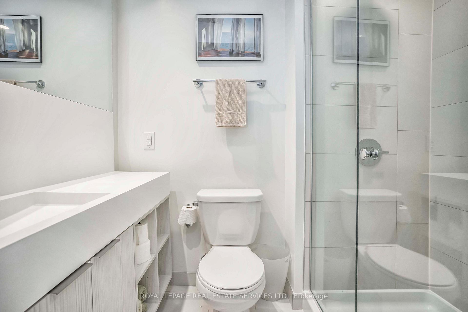 20 Richardson Street 1207, Toronto C08 Unit: 1207