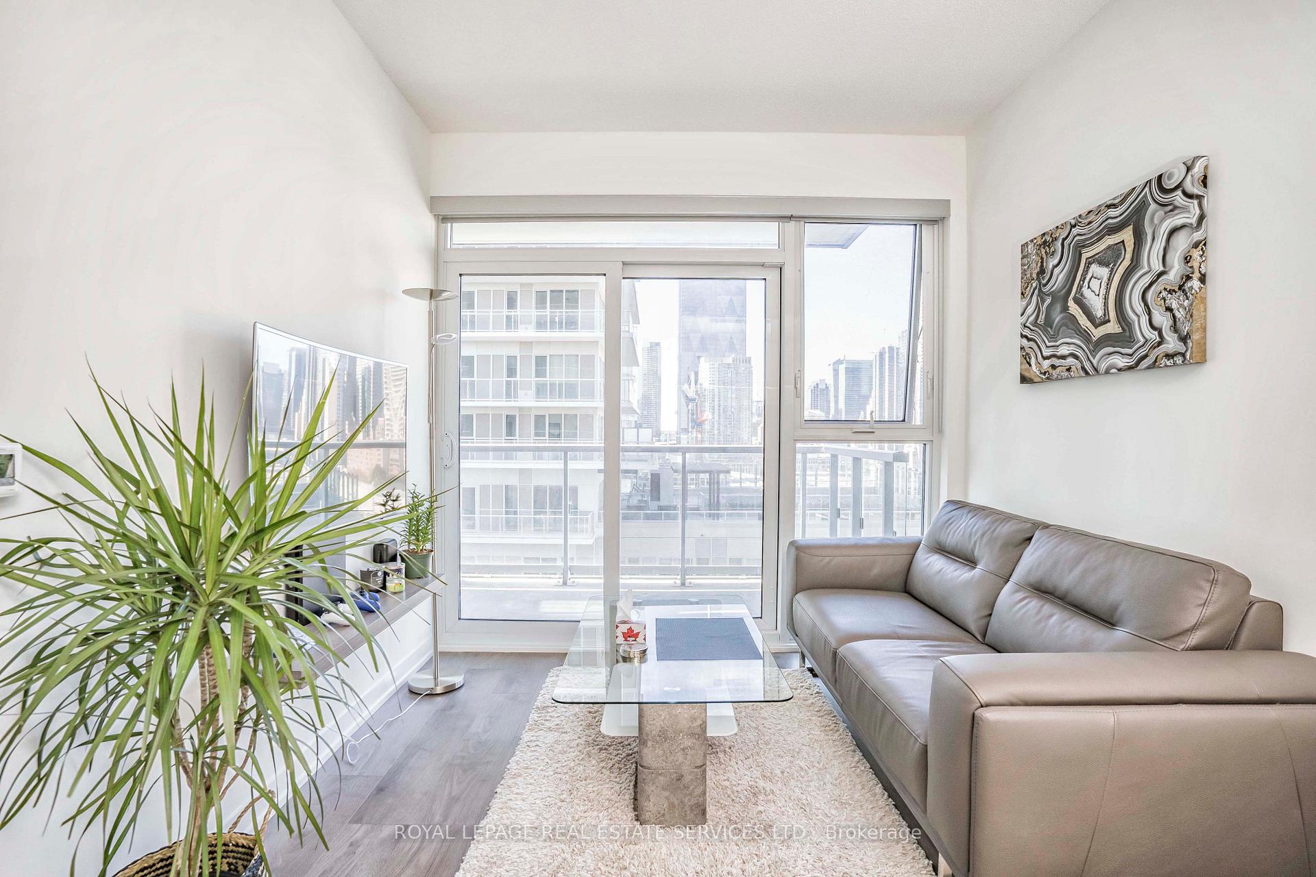 20 Richardson Street 1207, Toronto C08 Unit: 1207