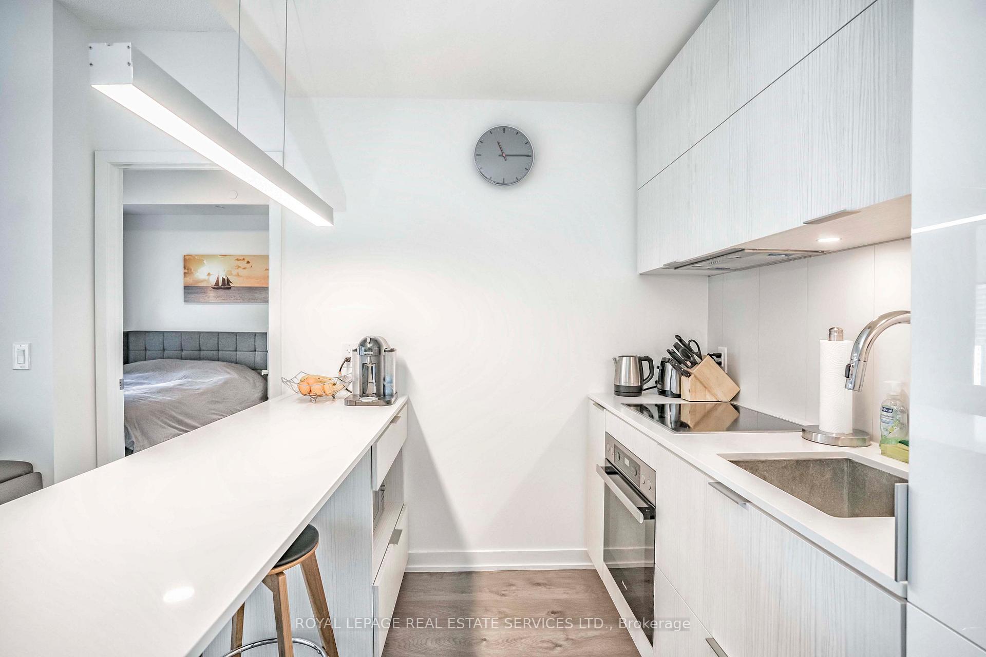 20 Richardson Street 1207, Toronto C08 Unit: 1207