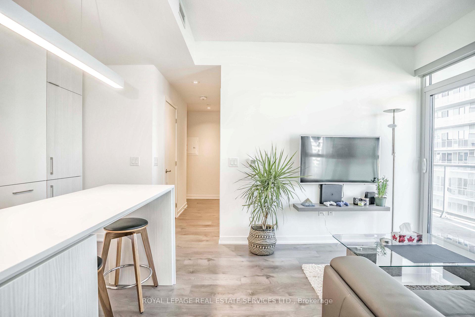 20 Richardson Street 1207, Toronto C08 Unit: 1207