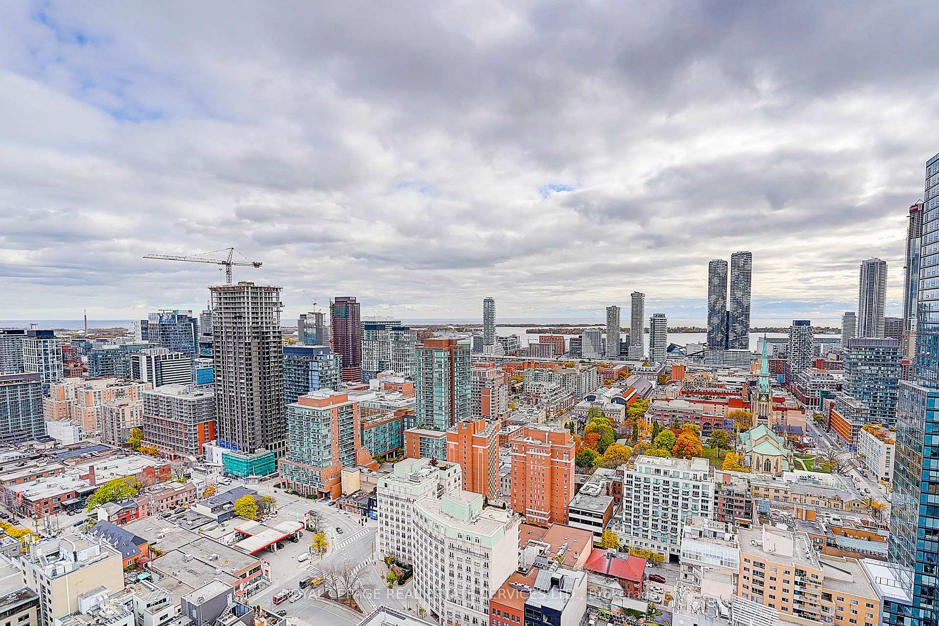 88 Queen Street E 3508