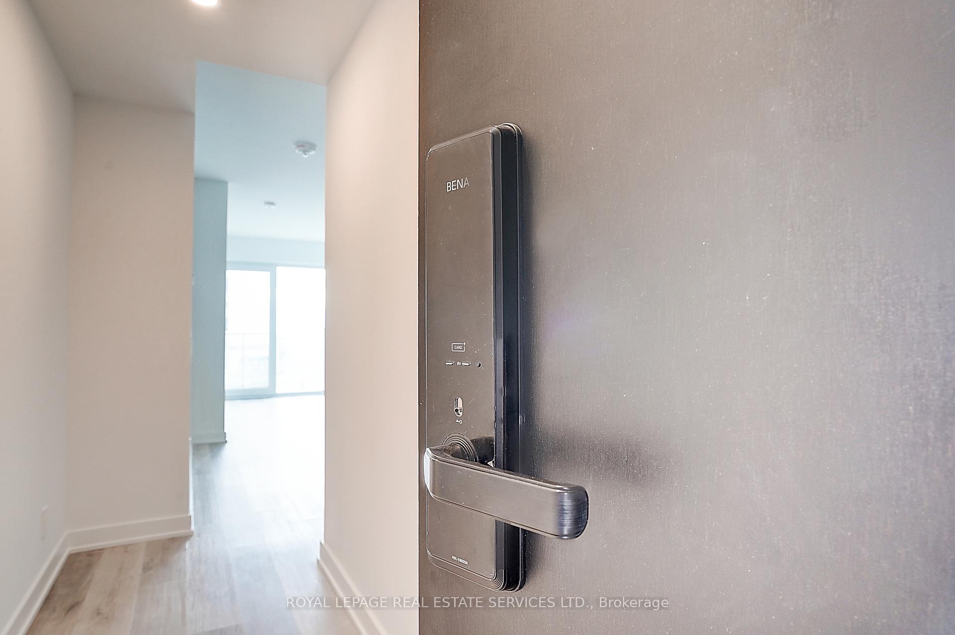 88 Queen Street E 3508