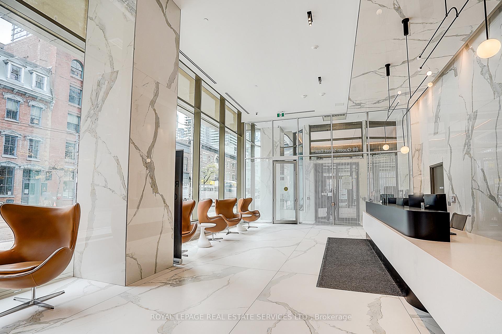 88 Queen Street E 3508