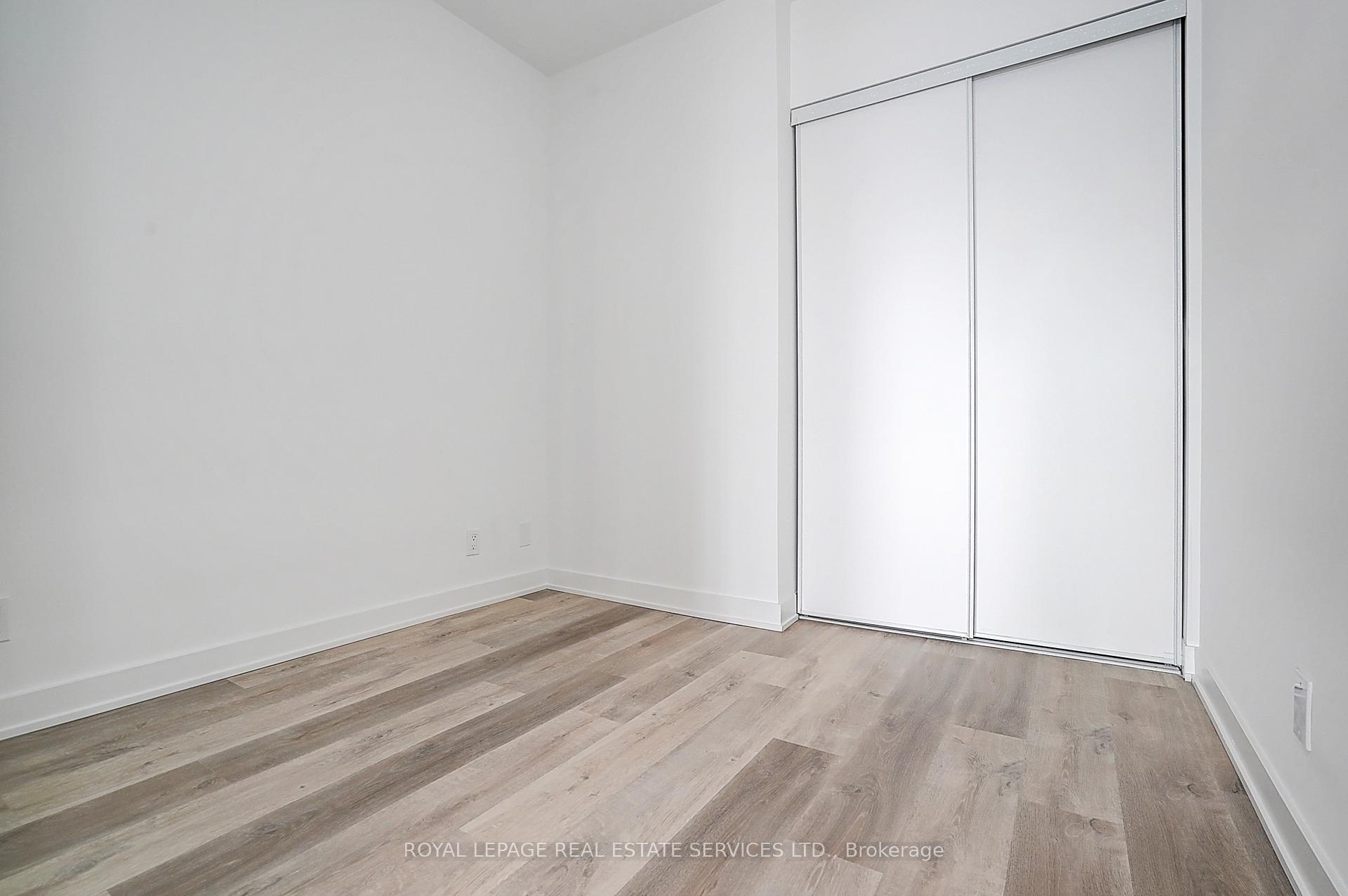 88 Queen Street E 3508