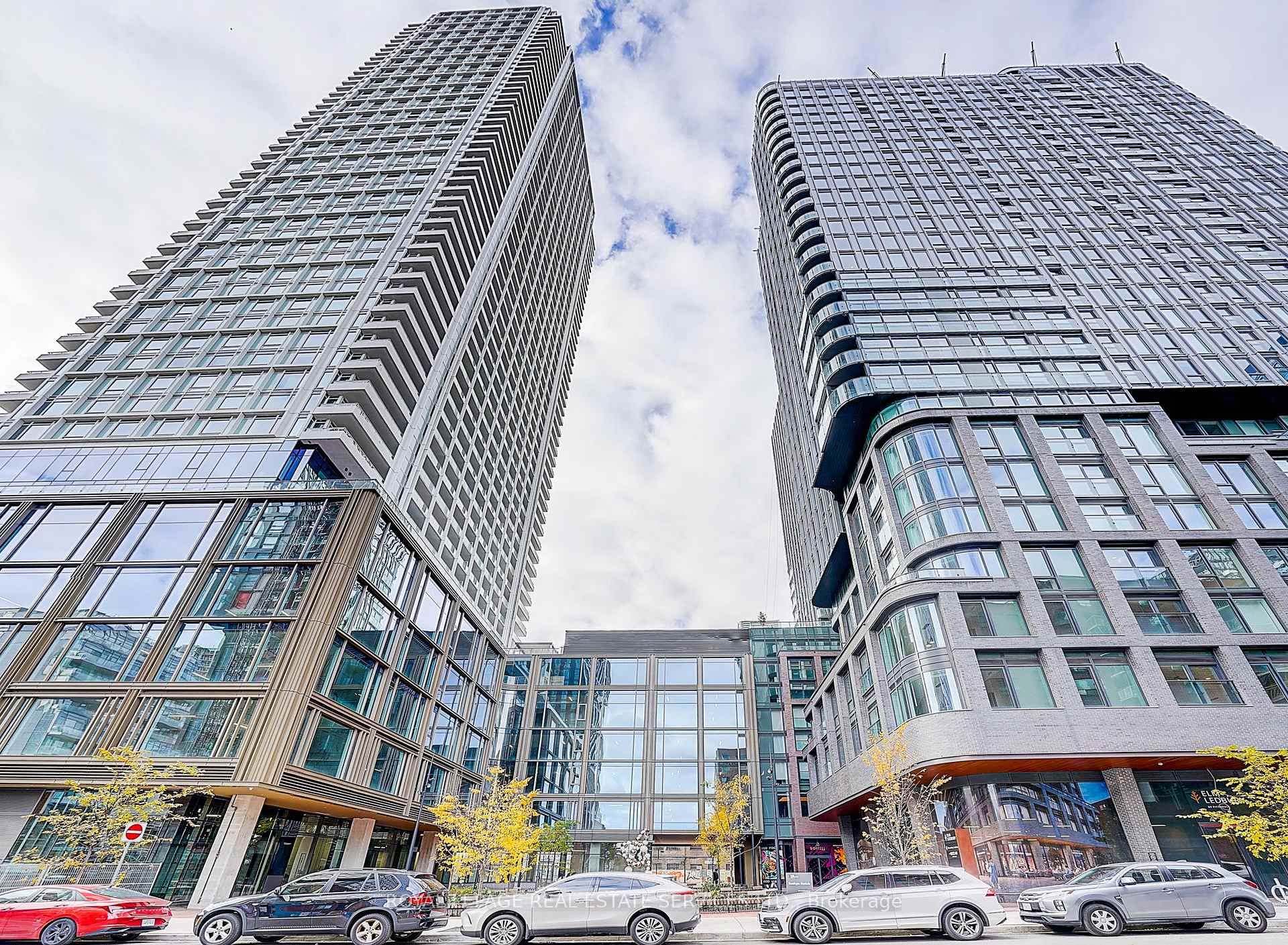 88 Queen Street E 3508